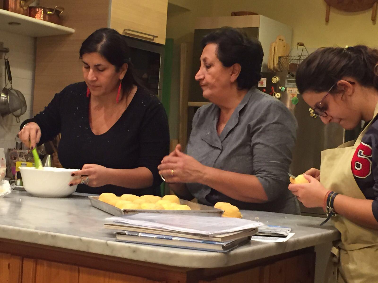 Local Market Tour + Neapolitan Cuisine Cooking Class Private Class