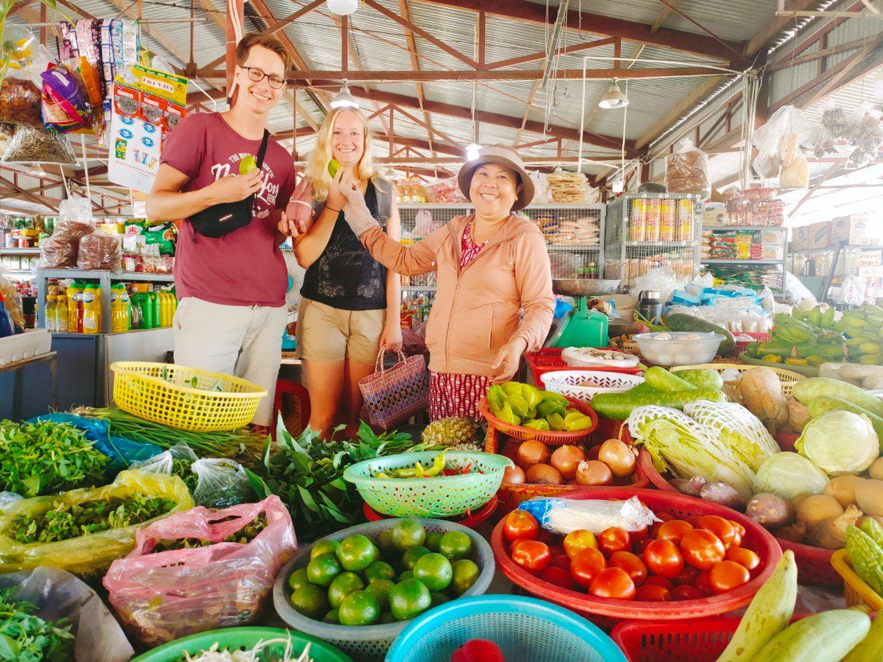 Local Market Walk, Basket Boat and Cooking Class Experience