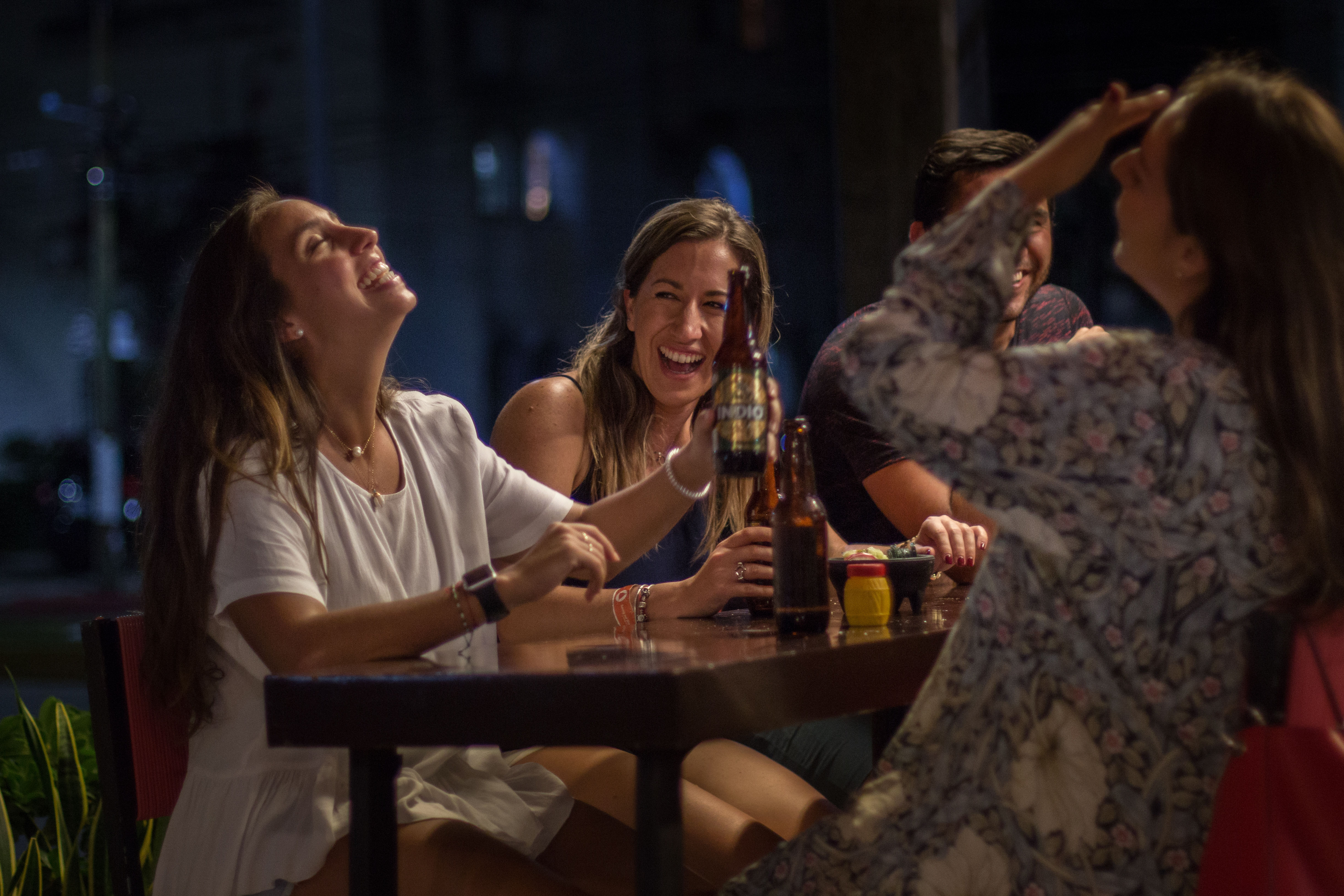 Tacos and Beer Tour in Cancun with Live Mariachi Show and Night Market Visit