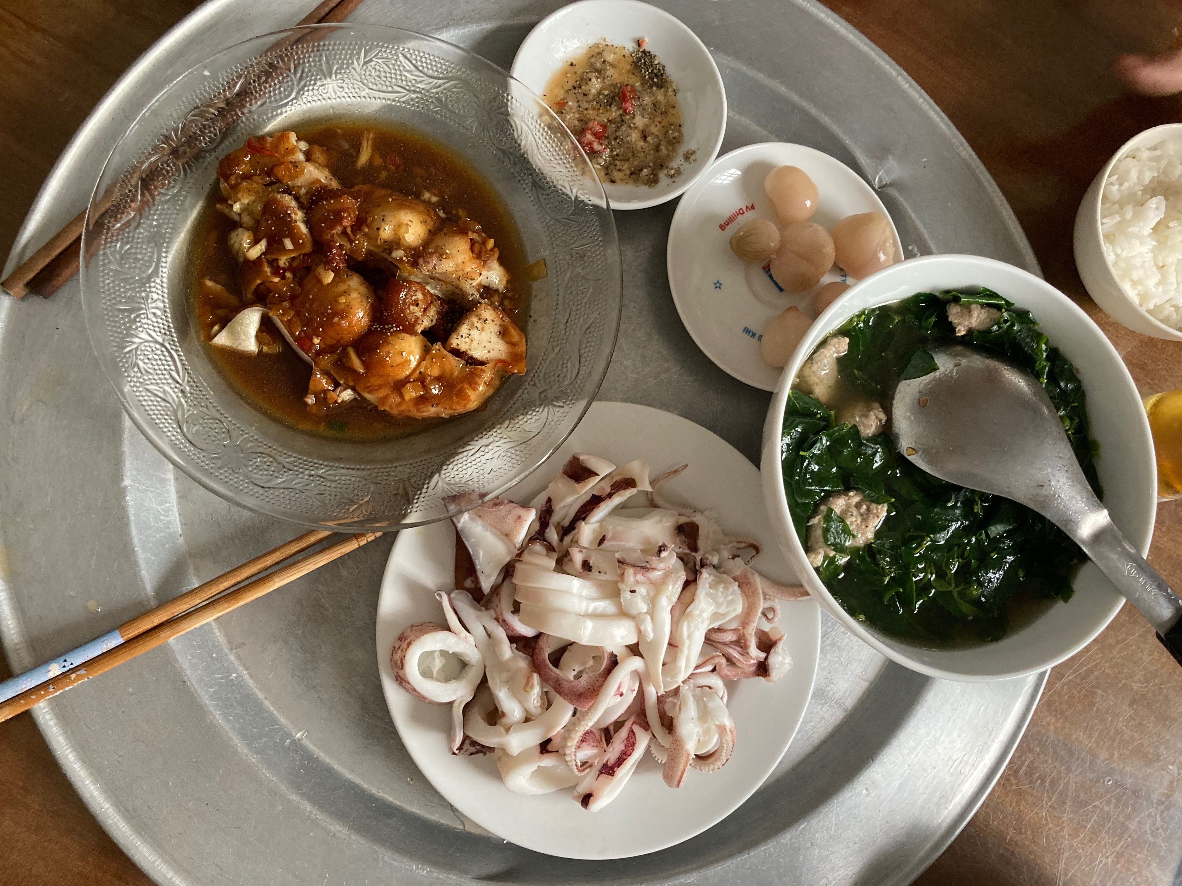 From Local Wet Market to Traditional Homestay Meal