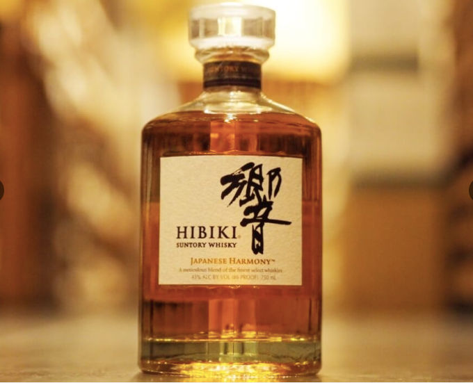 Luxury Sake and Whisky Nightlife Tour in Kyoto