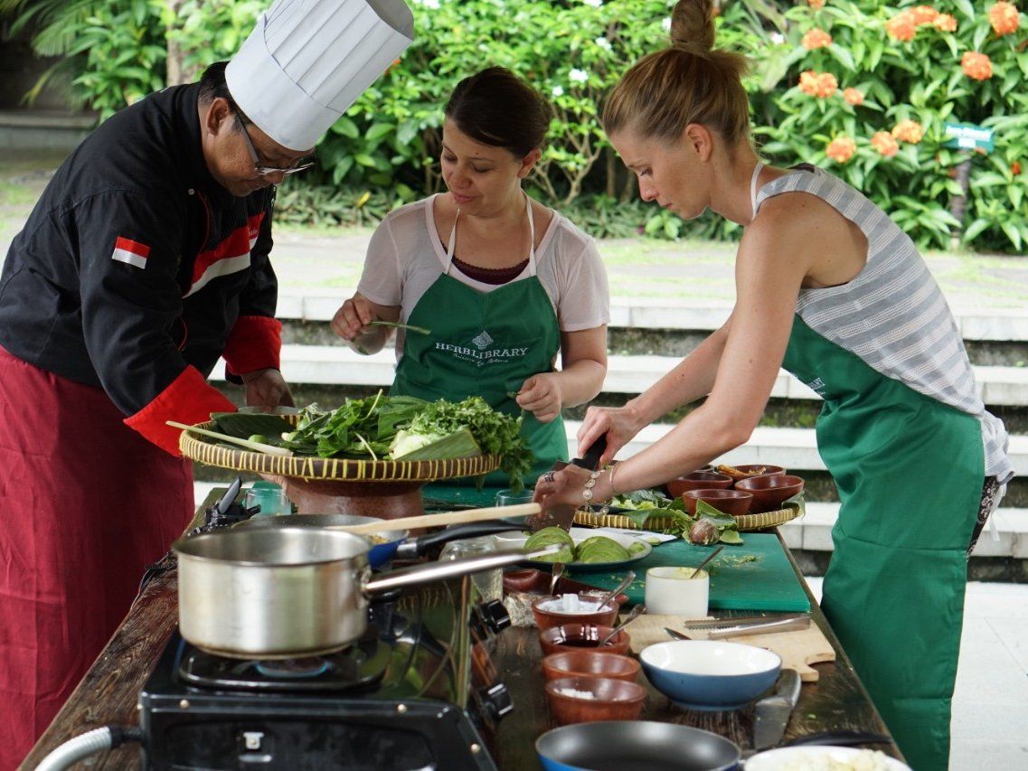 Majestic Plant-based Cooking Class at the Herb Library Ubud