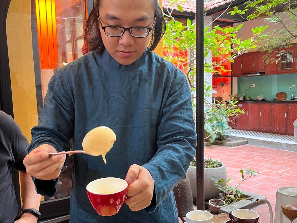 Hanoi: Hands-on Egg Coffee and Enjoy Chicken Pho