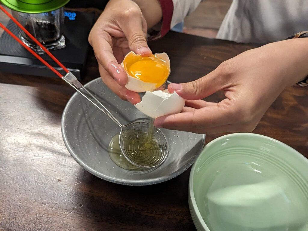 Hanoi: Hands-on Egg Coffee and Enjoy Chicken Pho