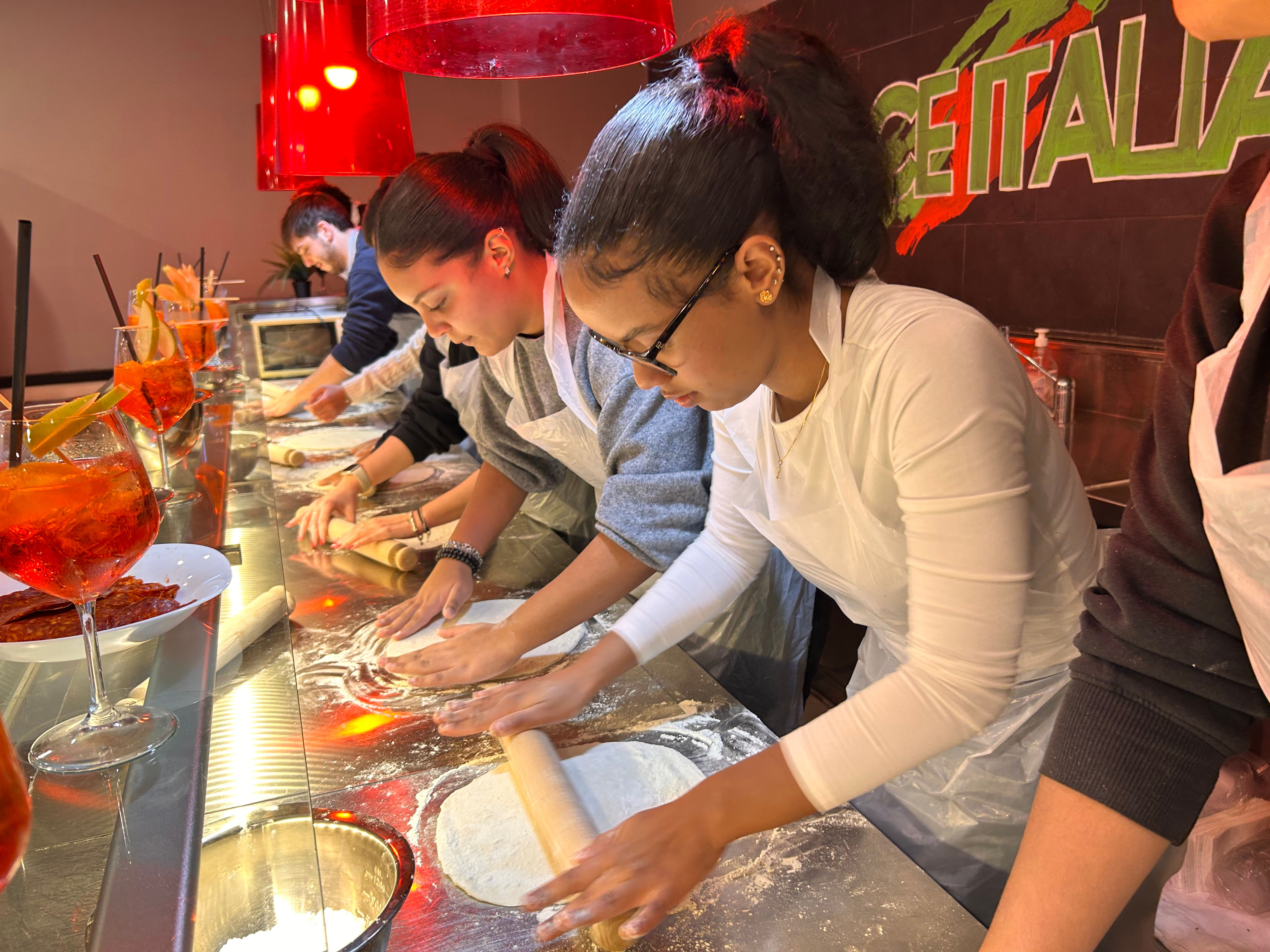 Make Authentic Pizza in Rome and Spritz-Making