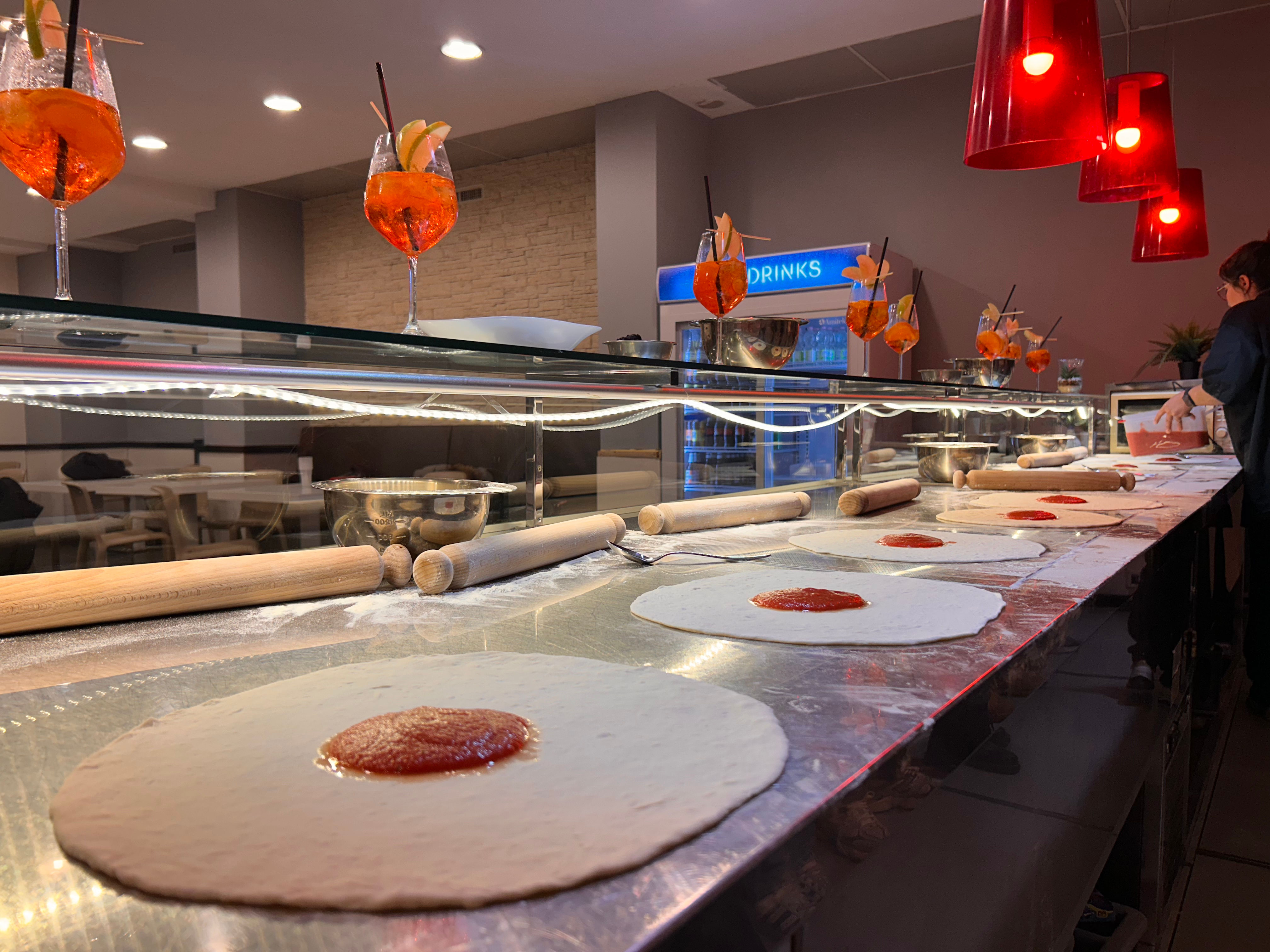 Make Authentic Pizza in Rome and Spritz-Making