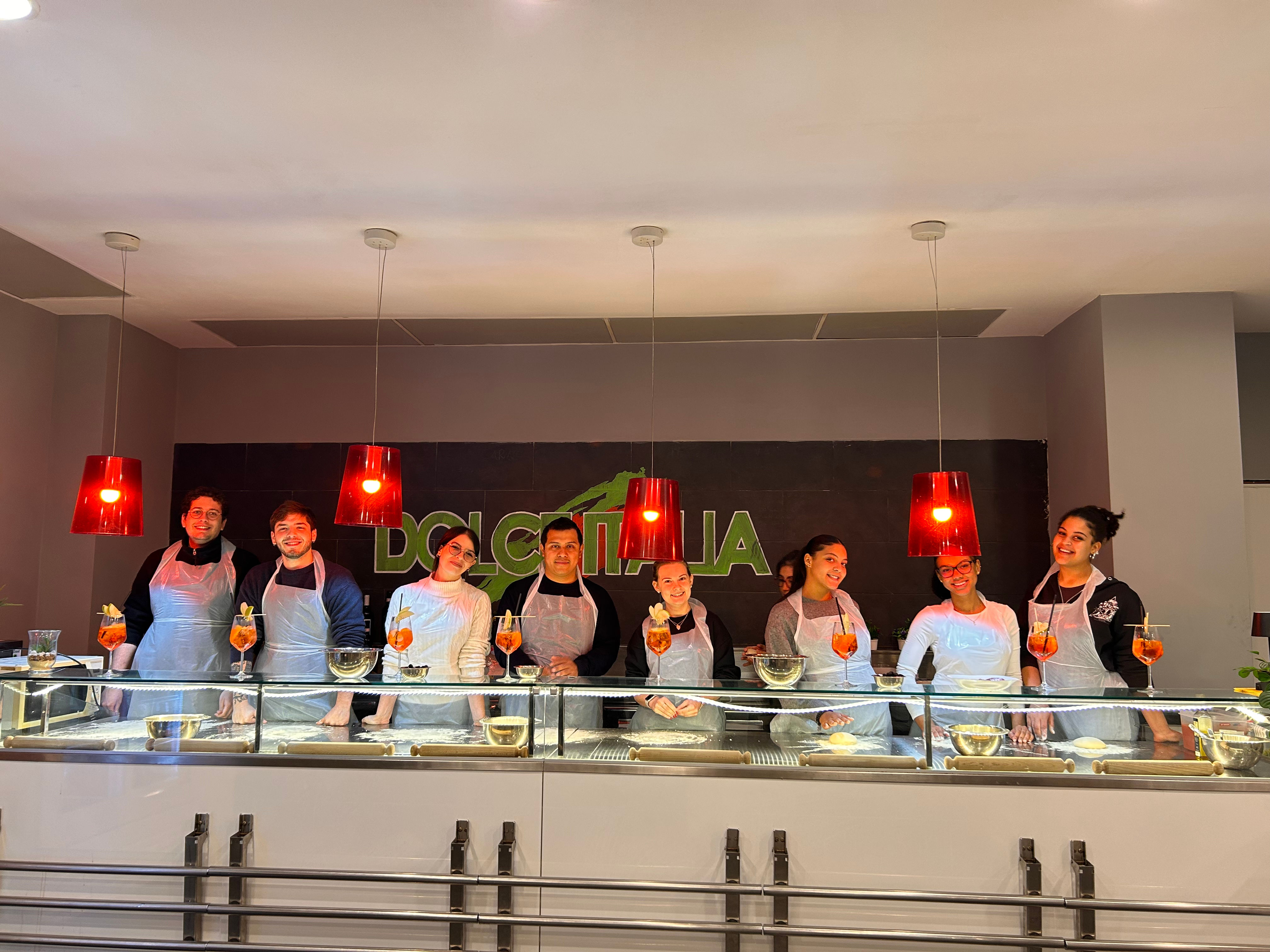 Make Authentic Pizza in Rome and Spritz-Making