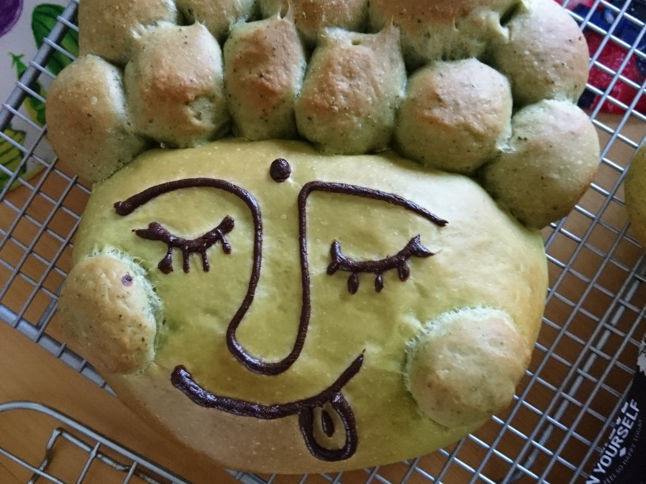 M&M Kamakura Bento Cooking Making Great Buddha Bread in temple town of