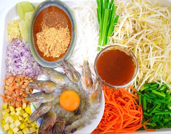 Mam's Unique "Real" Thai Gourmet Cooking Experience