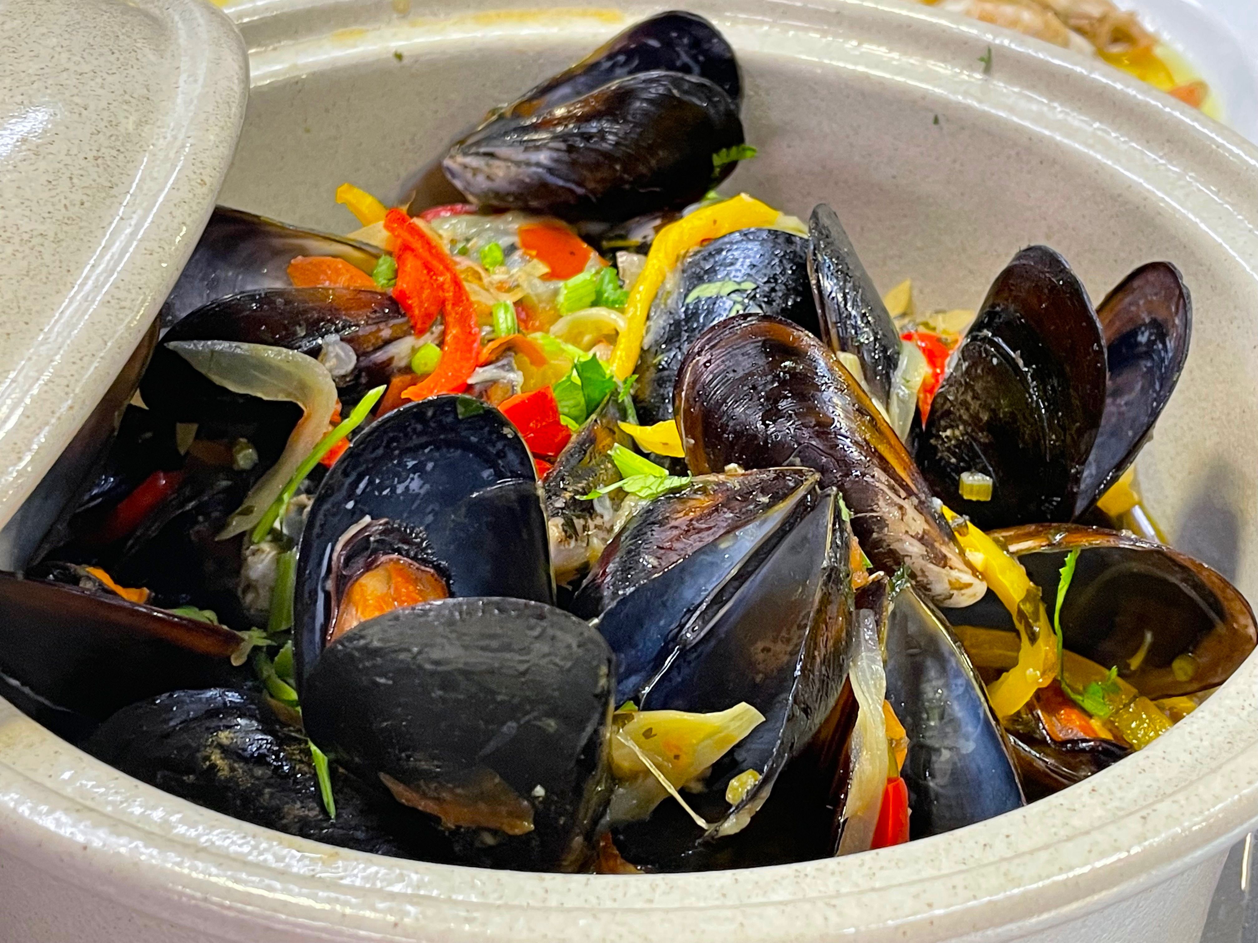 Market Tour and Portuguese Culinary Class Experience