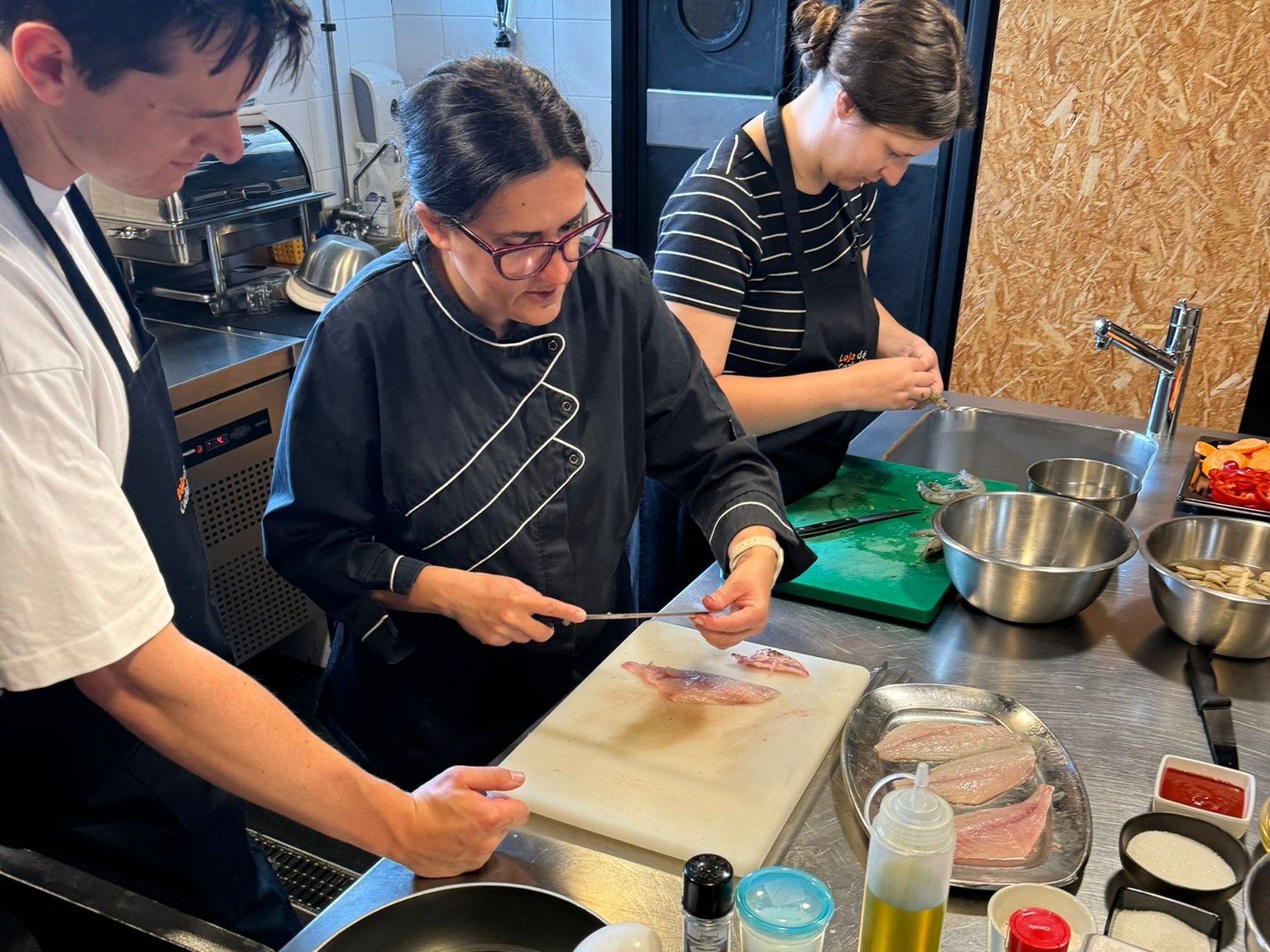 Market Tour and Portuguese Culinary Class Experience