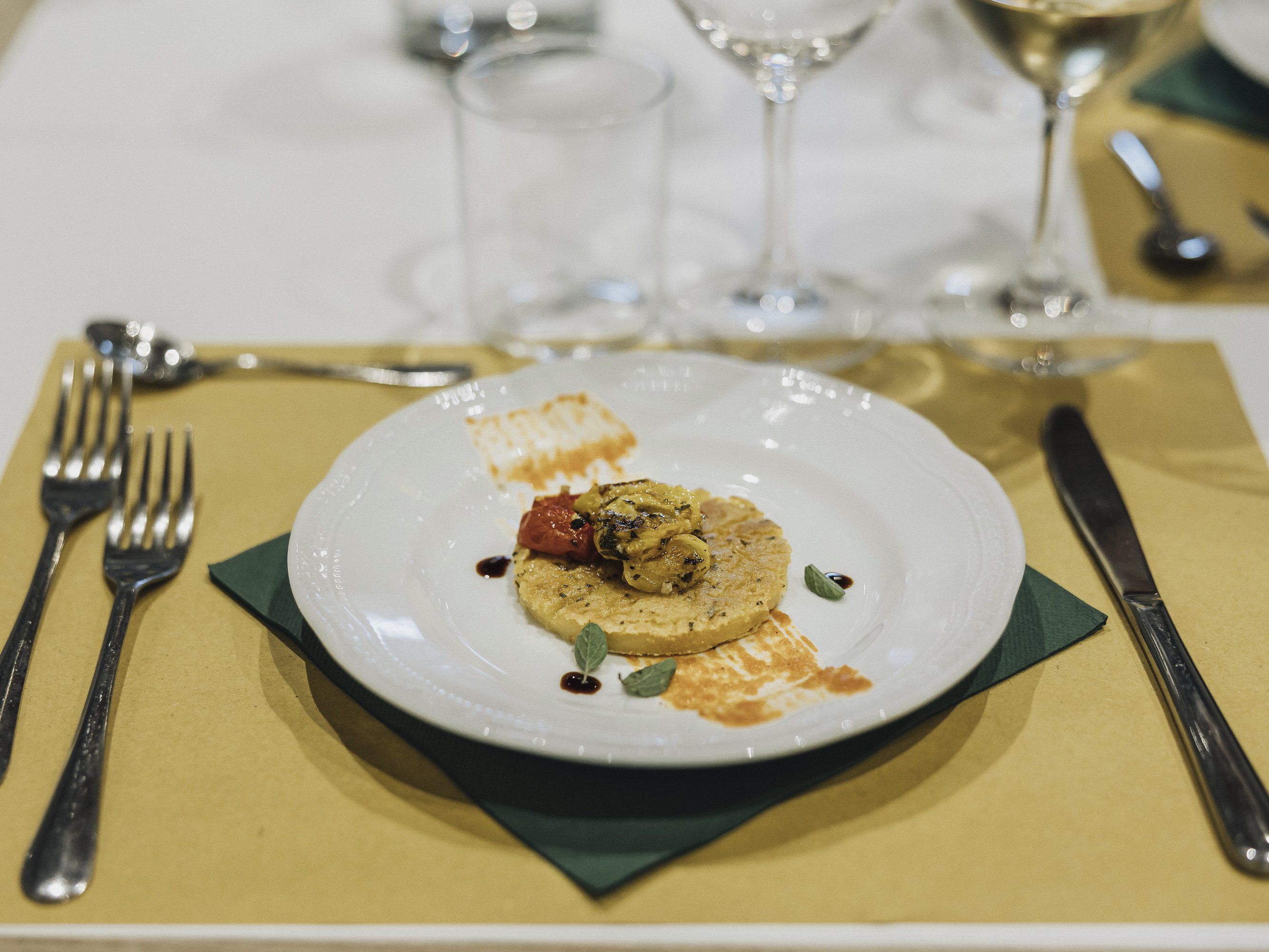 Florence: Market Tour and Full Course Tuscan Cooking Class