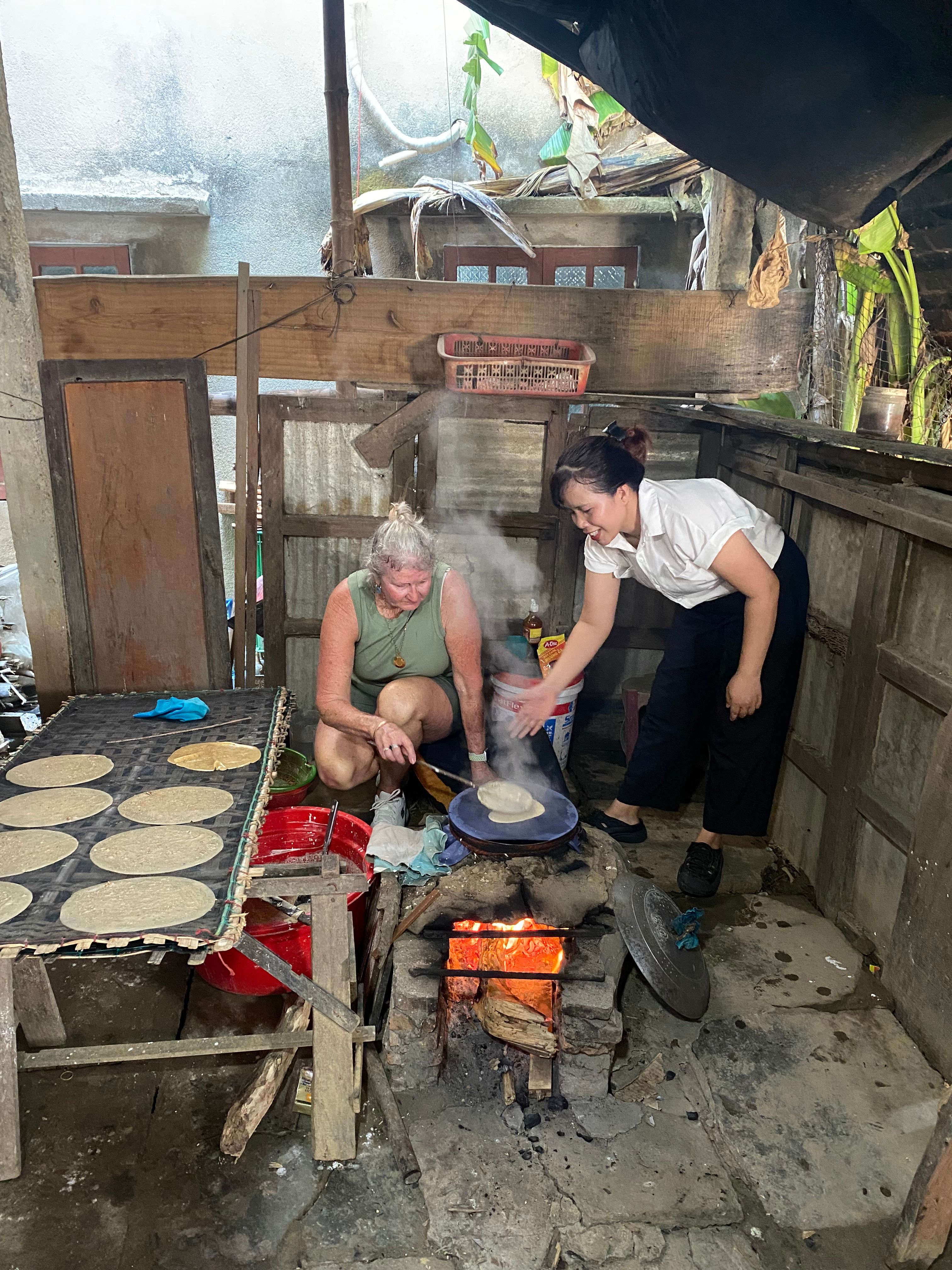 Market Tour Experience with Vietnamese Culinary Class in Hoi An