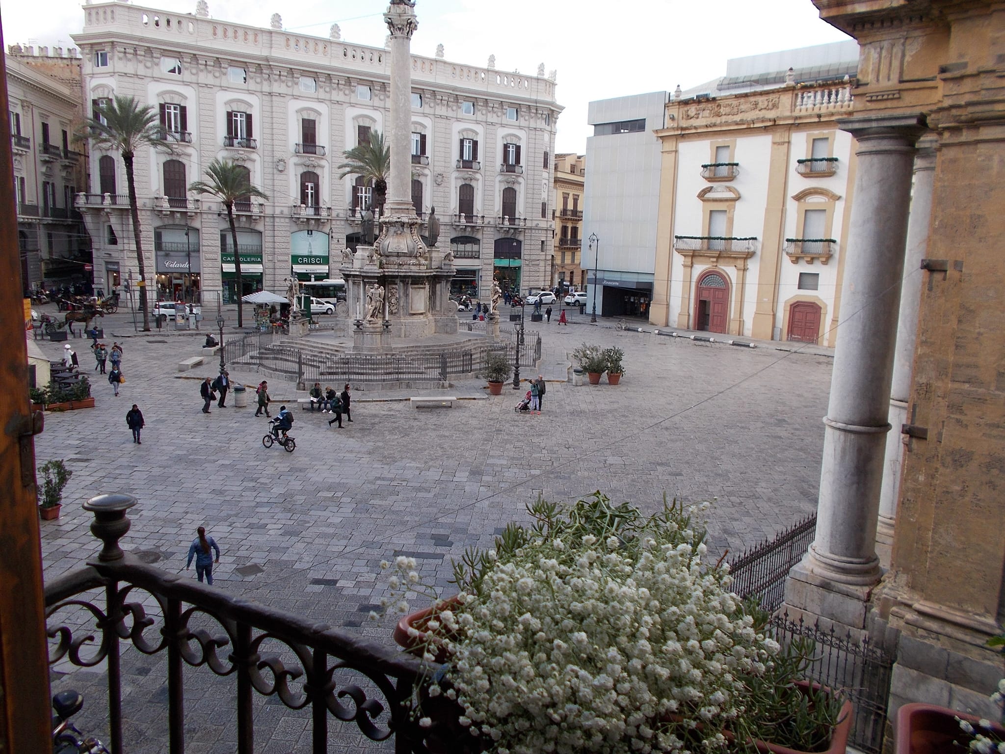 Market Tour Exploration with Sicilian Culinary Class in Palermo