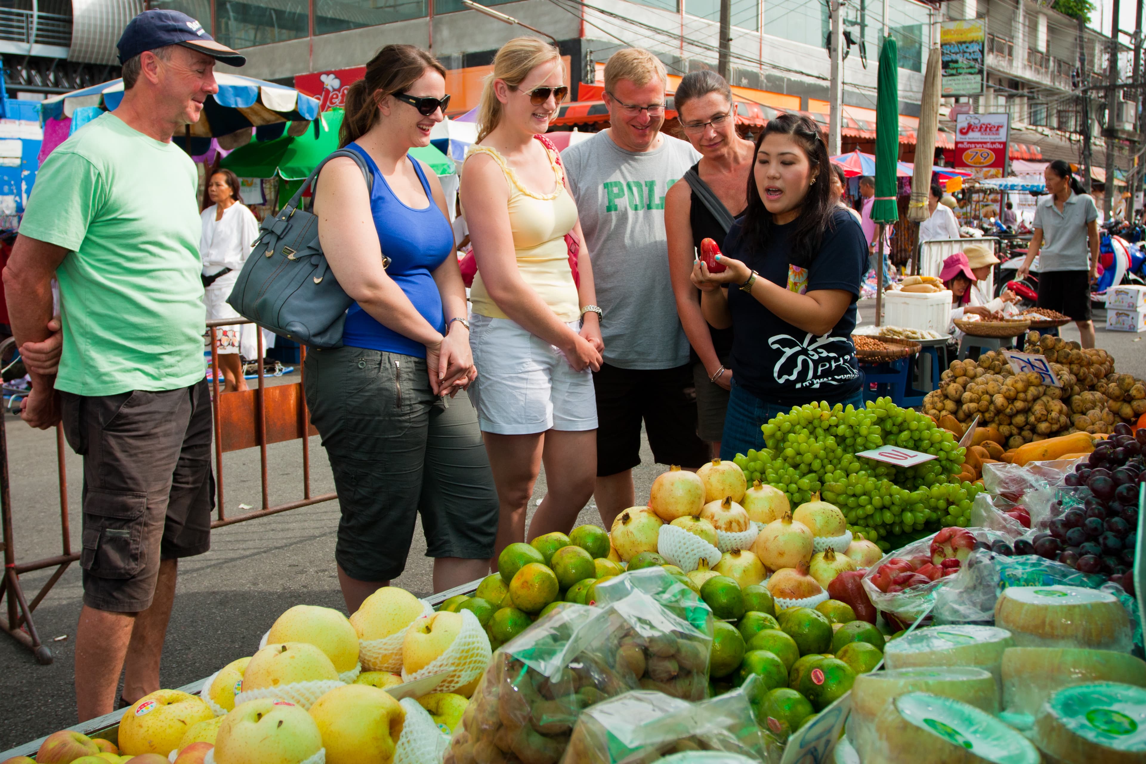 Seaside Fruit Cooking Class + Carving Class & Market Tour