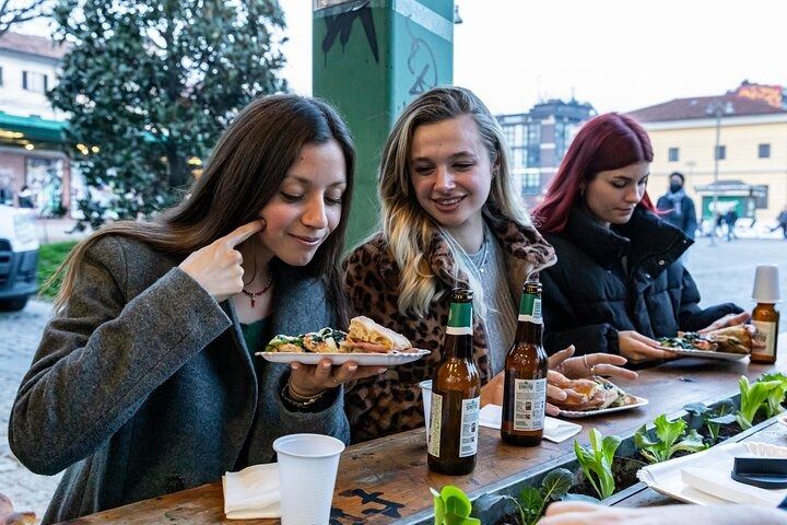 Milan Navigli Culinary & Drinks Experience