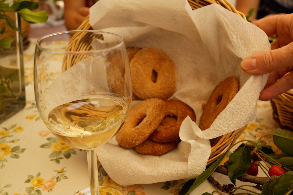 Pizza Making Class with Winery Tour & Tasting: Roman Adventure