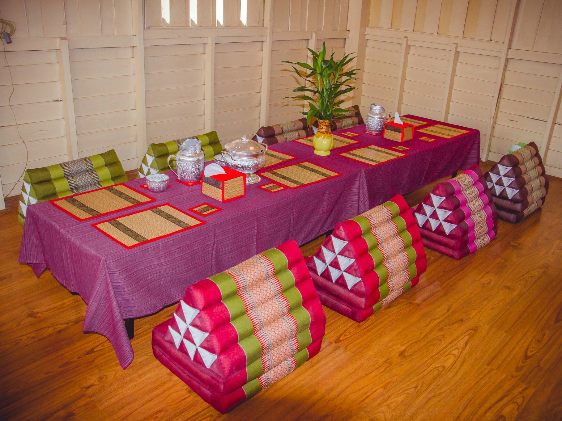 Traditional Thai Cooking Class at Home Cooking Studio