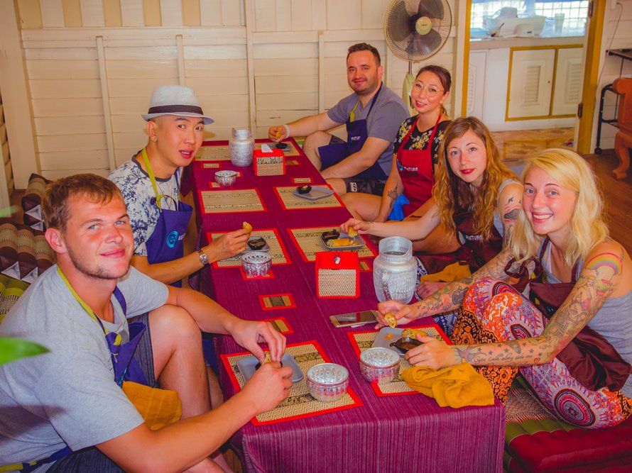 Traditional Thai Cooking Class at Home Cooking Studio