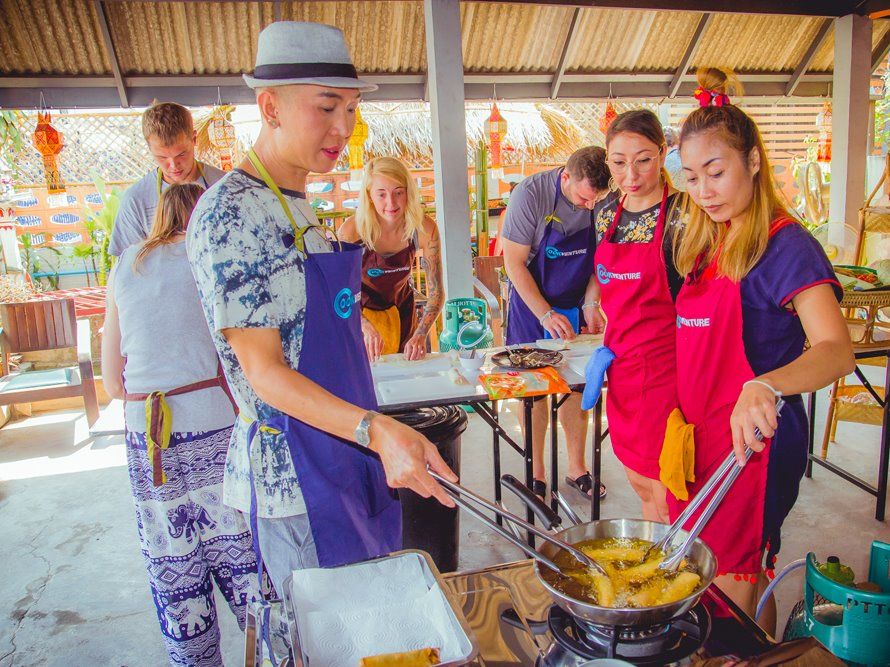 Traditional Thai Cooking Class at Home Cooking Studio