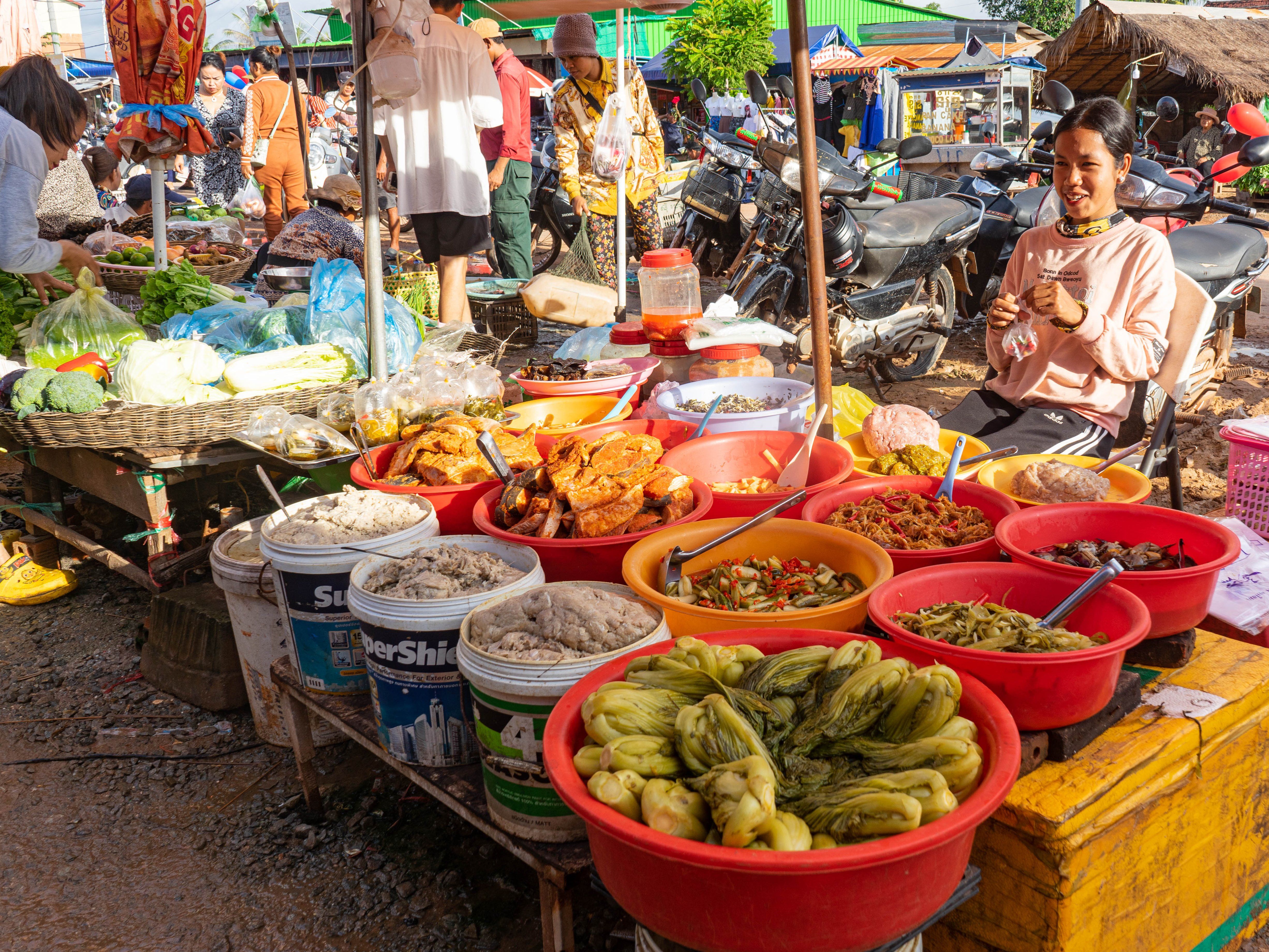 A Morning Market Tour with Culinary Experience in a Local Village