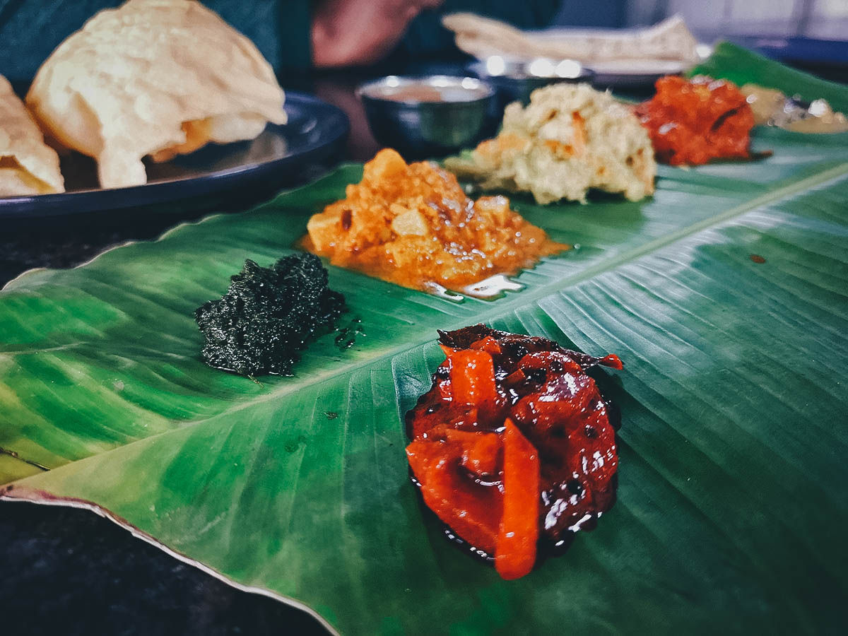 Mumbais versteckte Streetfood-Highlights mit dem Zug