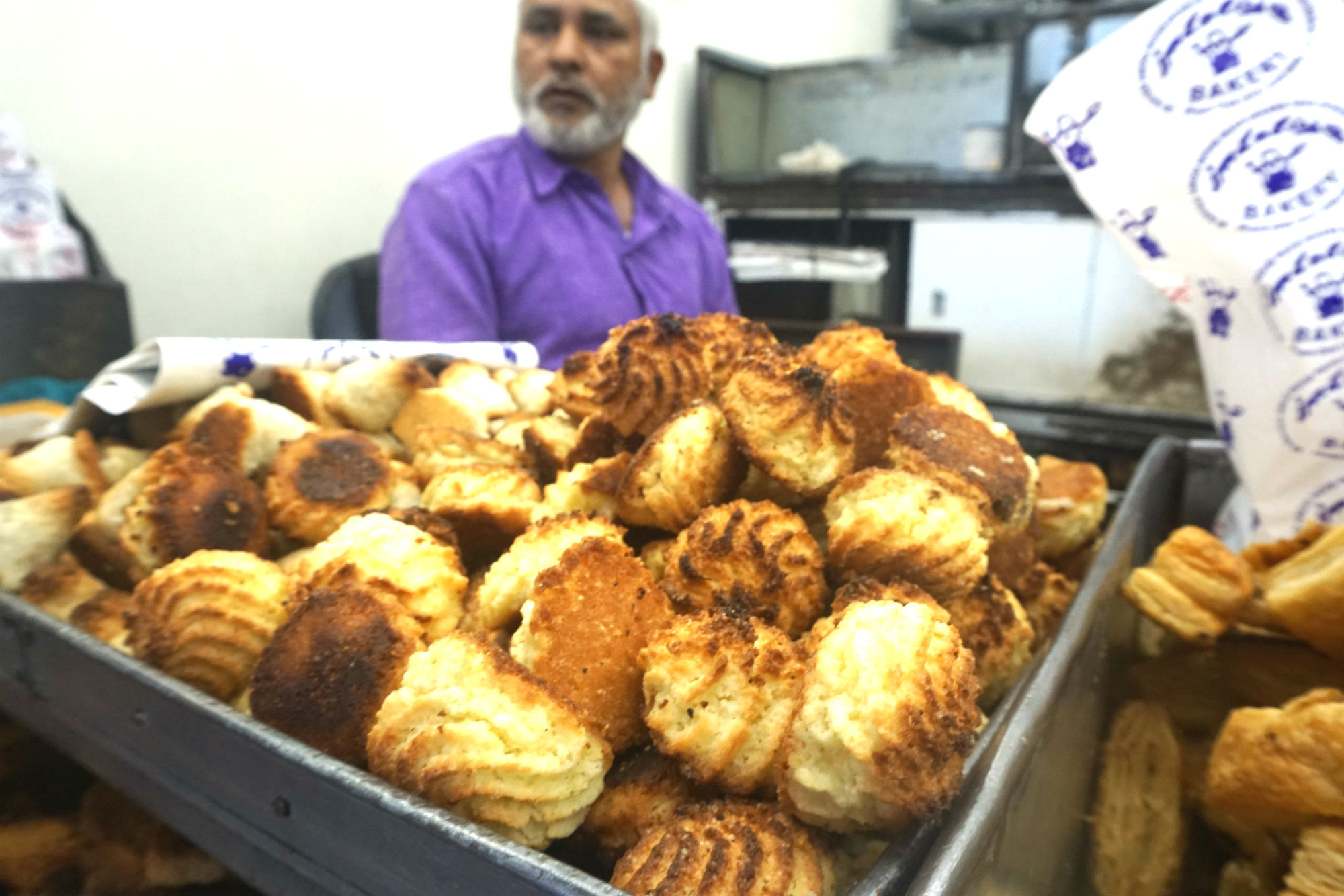 Mumbais versteckte Streetfood-Highlights mit dem Zug