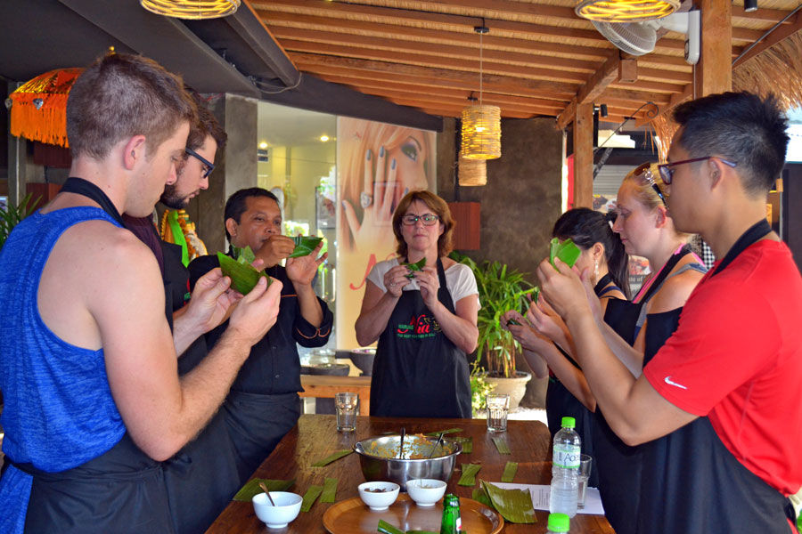 Balinese Cooking Class & Market Tour in Seminyak