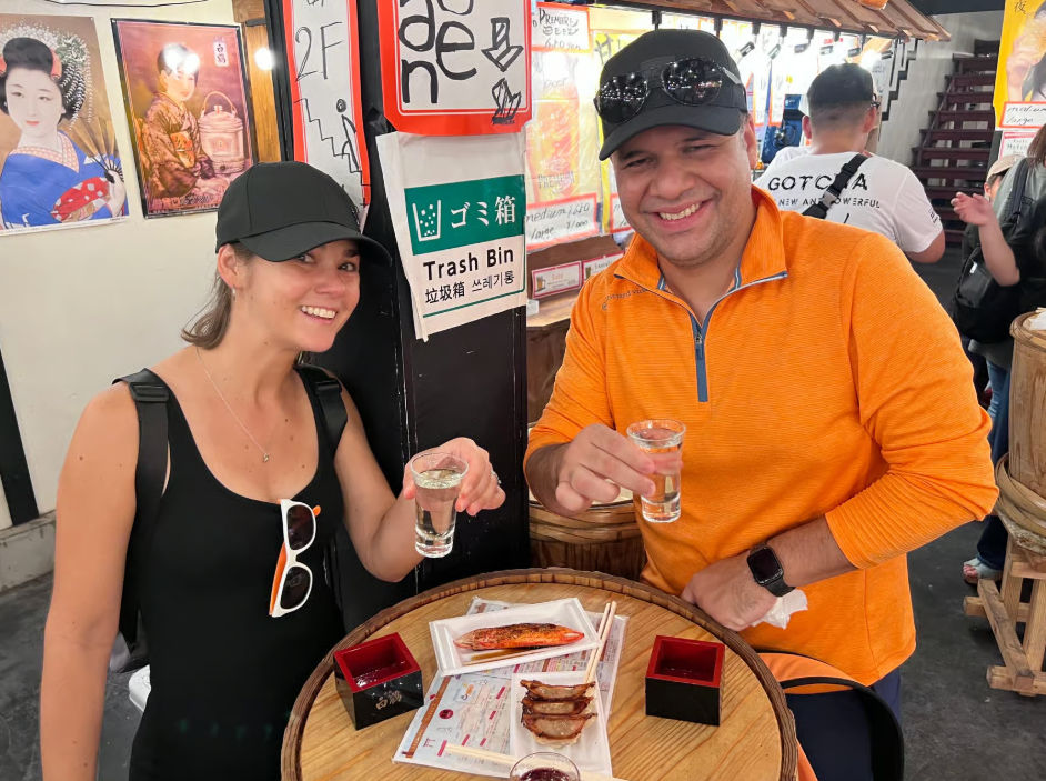 Kyoto Nishiki Market Walking Food Tour with Local Guide