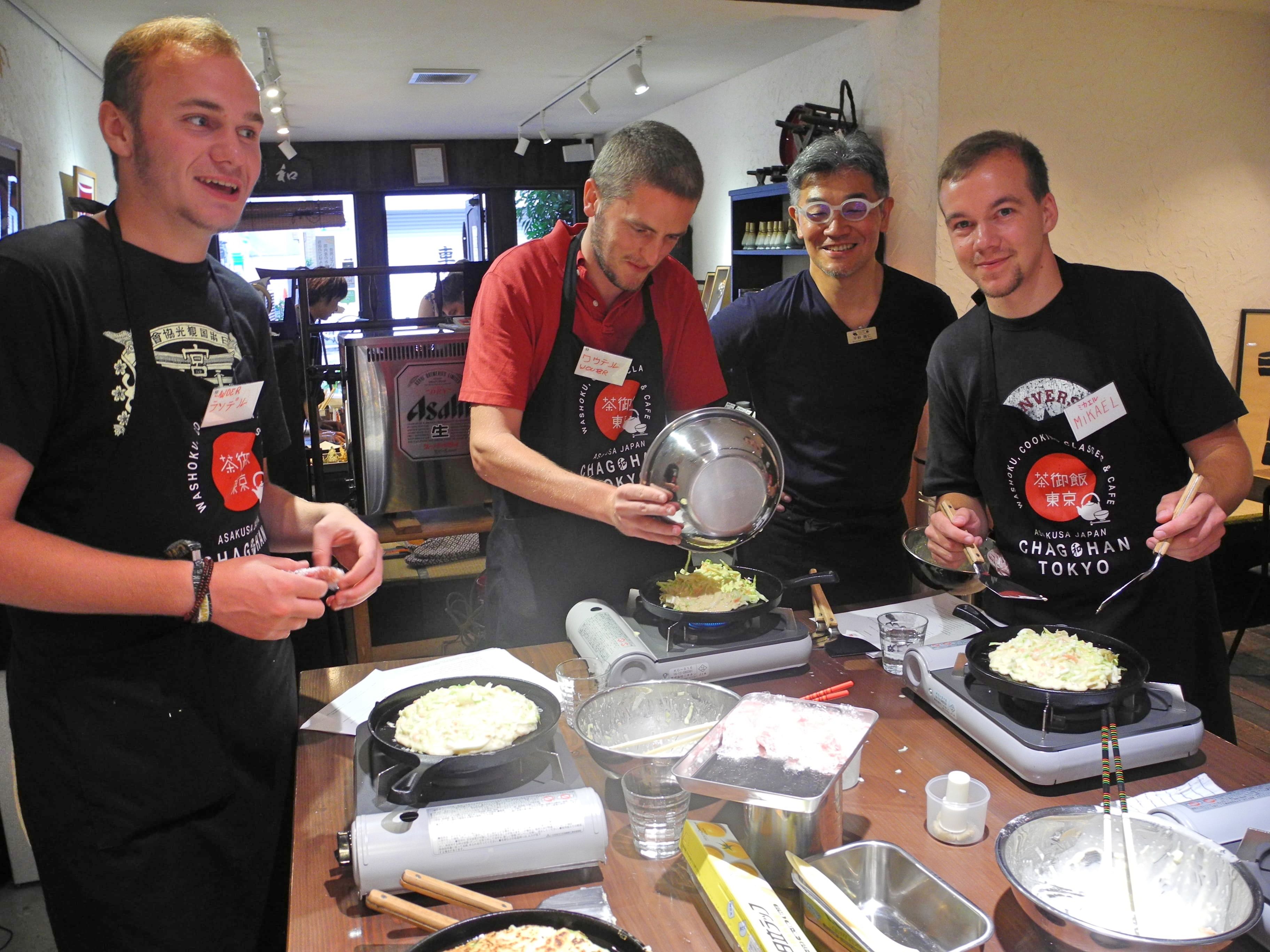 Okonomiyaki Kochkurs + 2 Beilagen