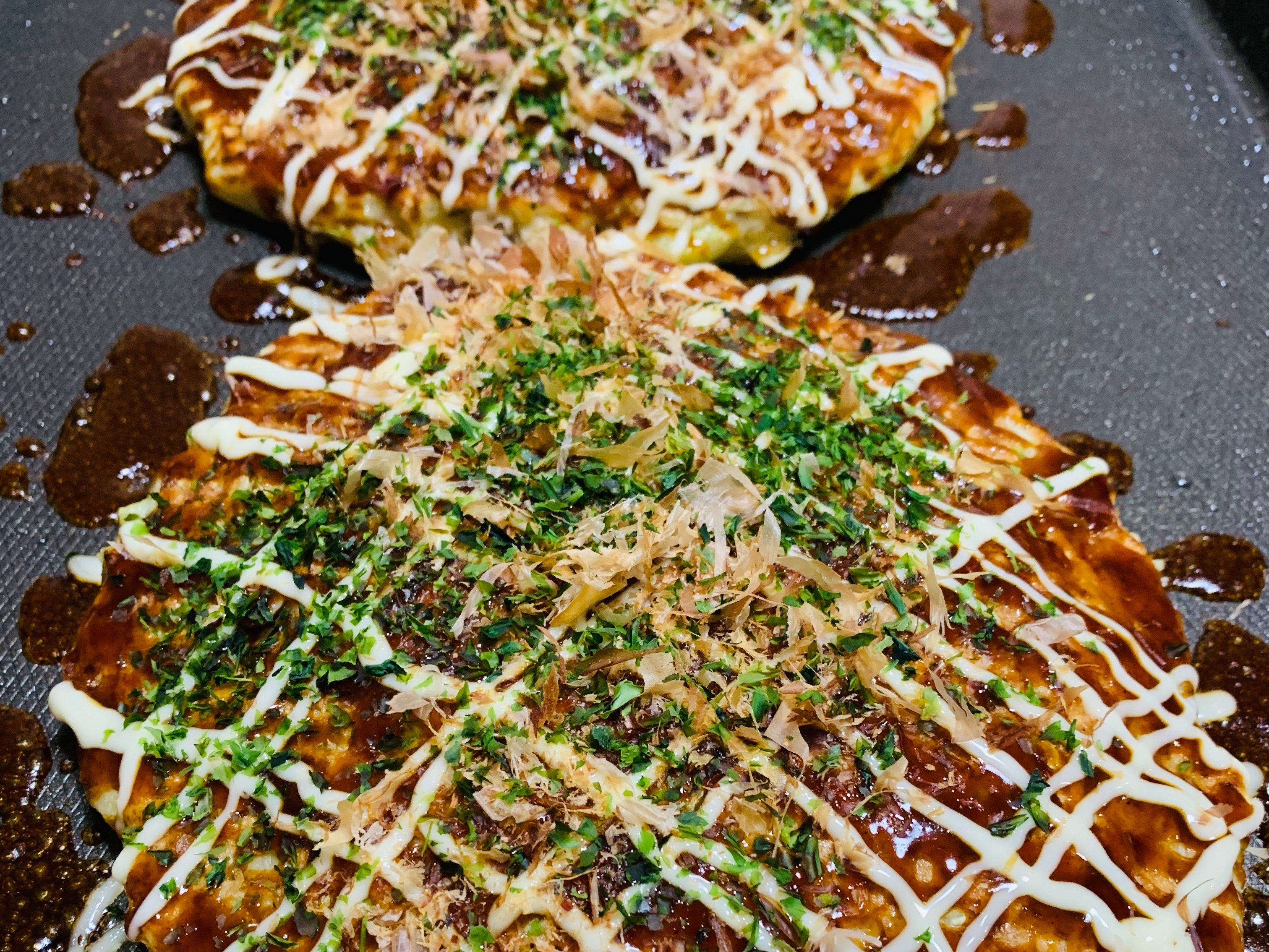 Traditional Okonomiyaki Cooking Class in Nagoya