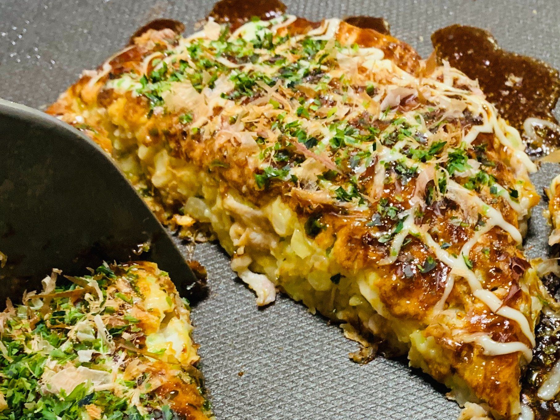 Traditional Okonomiyaki Cooking Class in Nagoya