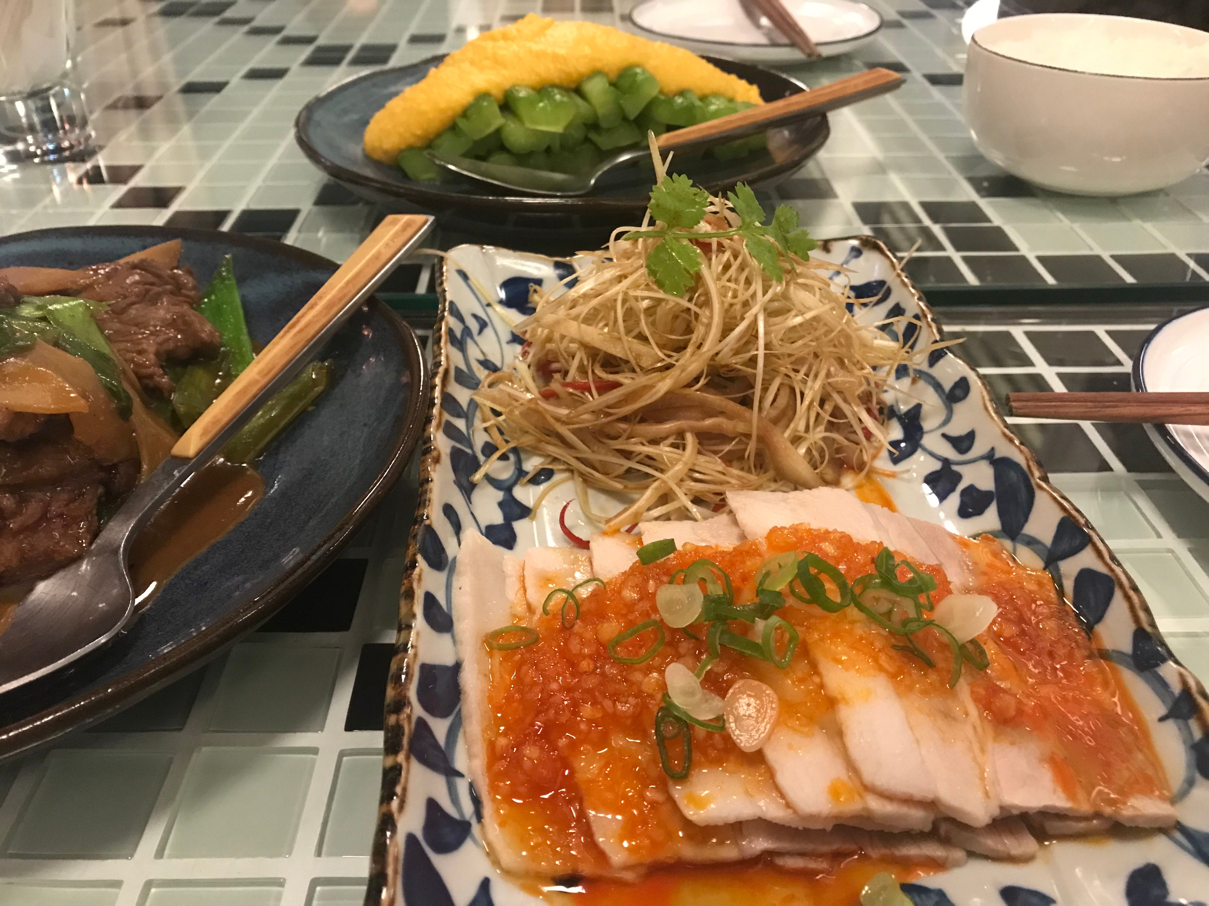 Old-fashioned Taiwanese Cuisine Cooking Class with Market Tour