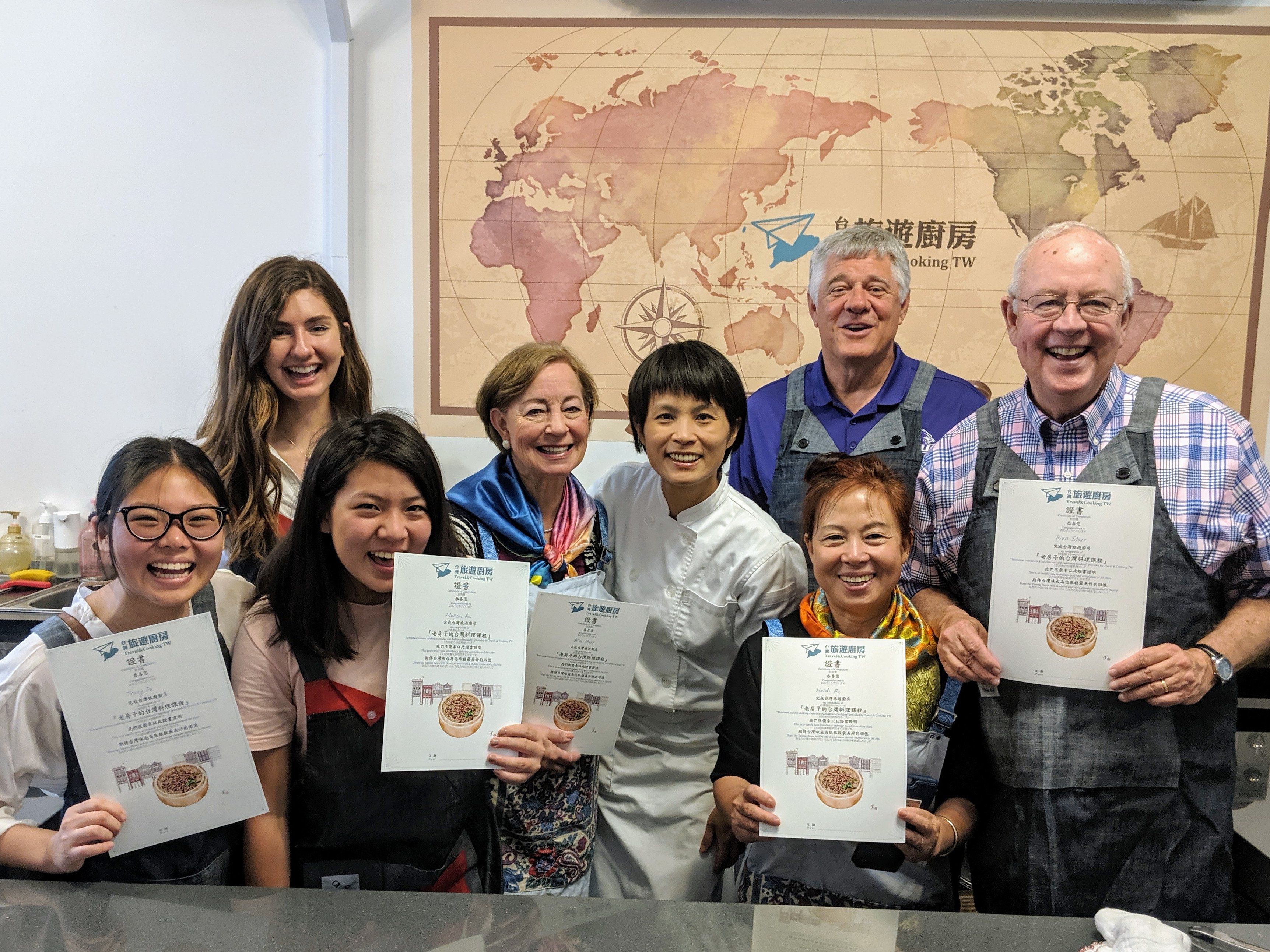 Old-fashioned Taiwanese Cuisine Cooking Class with Market Tour