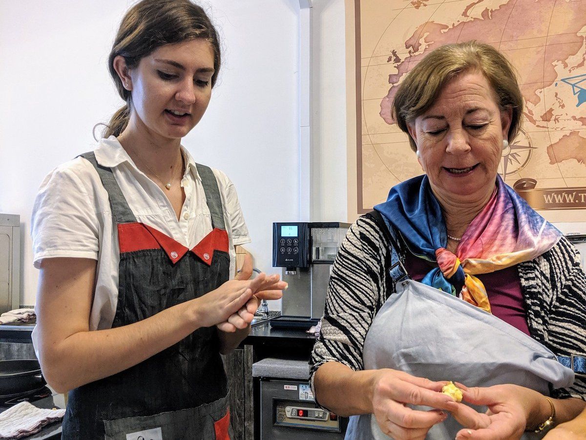 Old-fashioned Taiwanese Cuisine Cooking Class with Market Tour