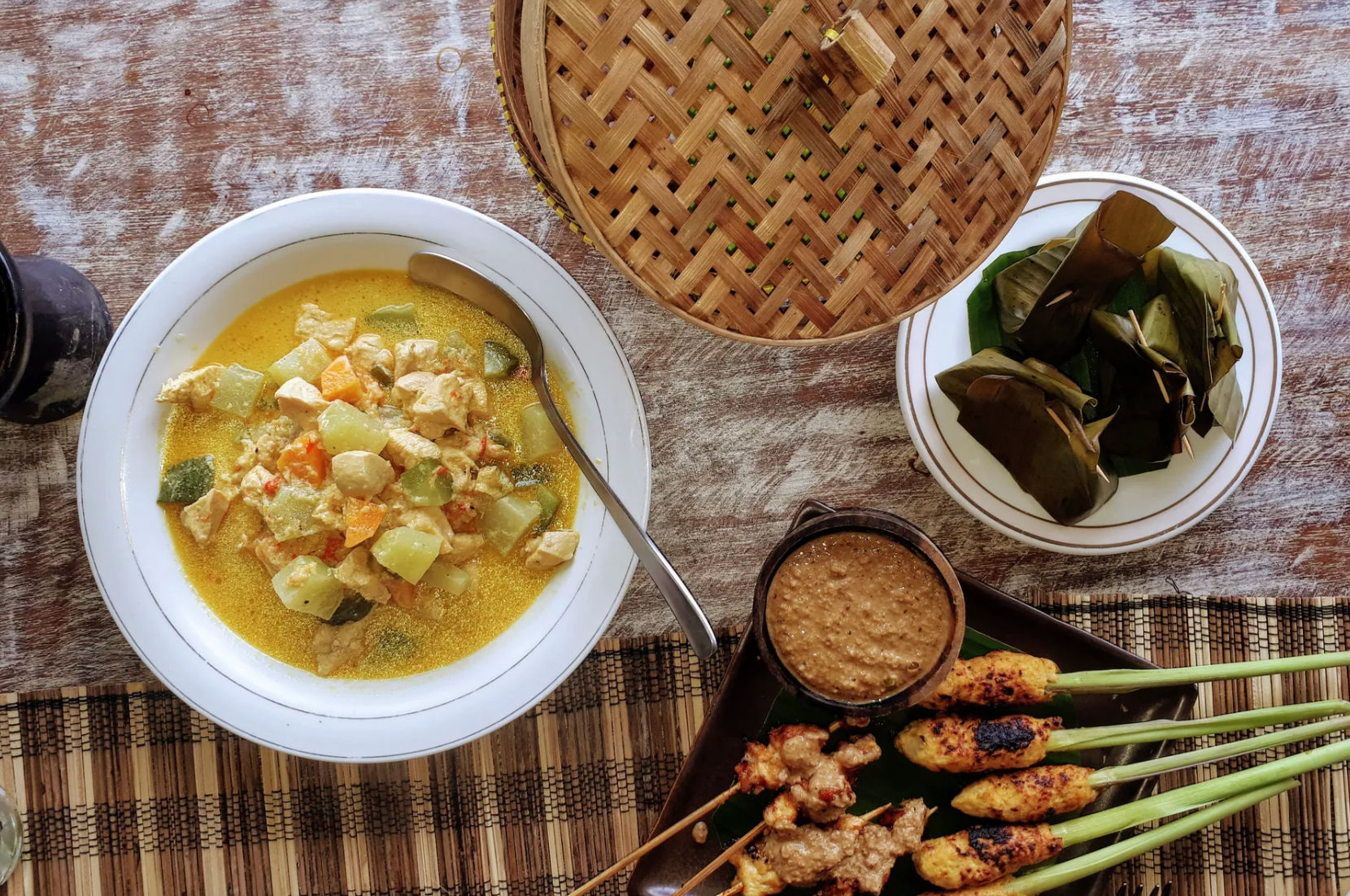 Authentic Balinese Cooking & Jatiluwih Rice Terrace Trek (Cooking Class + 1 Night)