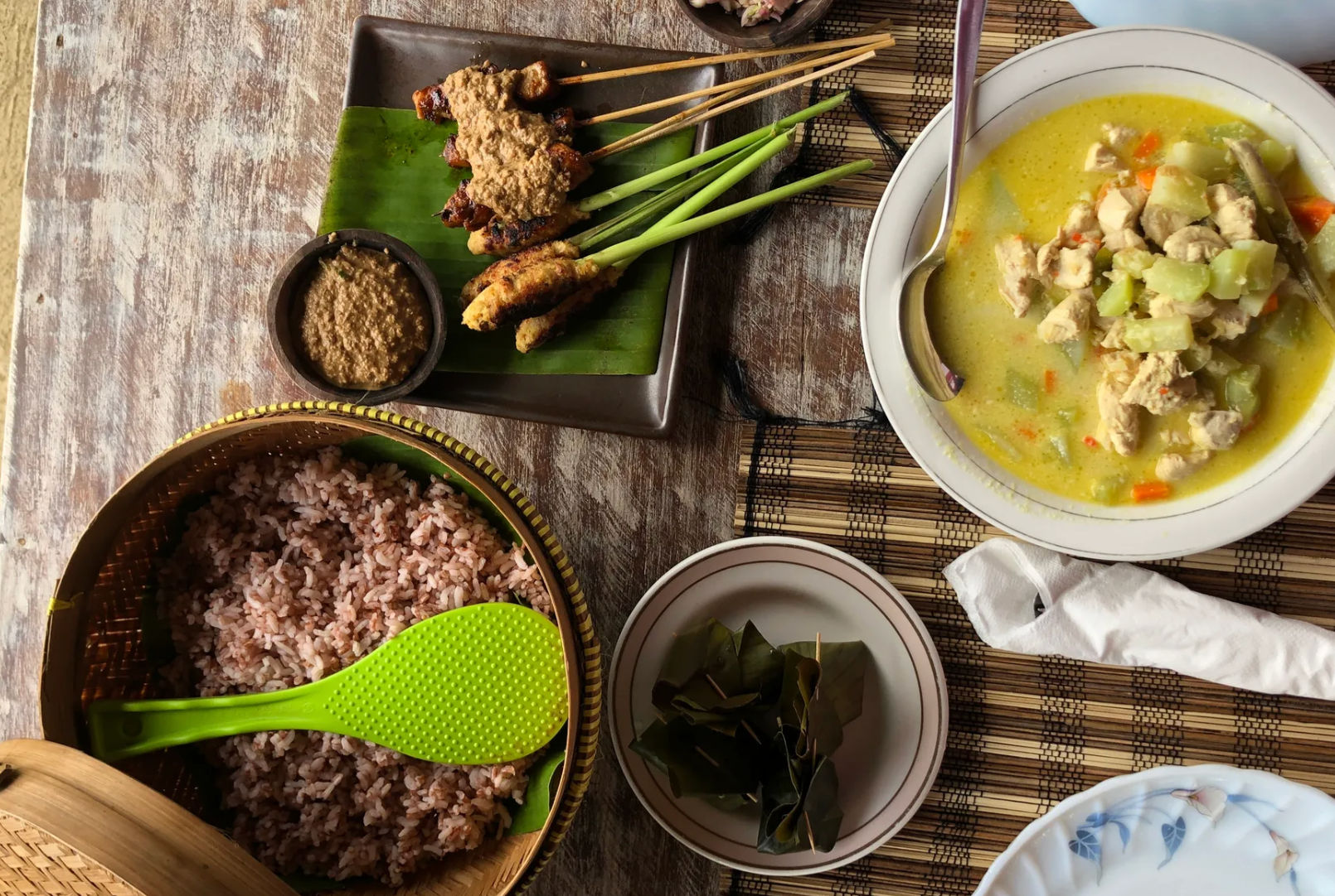 Authentic Balinese Cooking & Jatiluwih Rice Terrace Trek (Cooking Class + 1 Night)