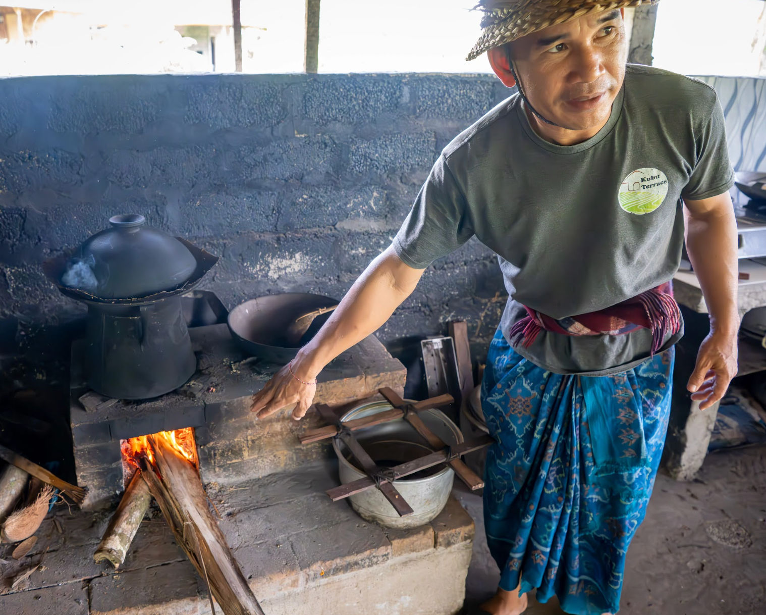Authentic Balinese Cooking & Jatiluwih Rice Terrace Trek (Cooking Class + 1 Night)