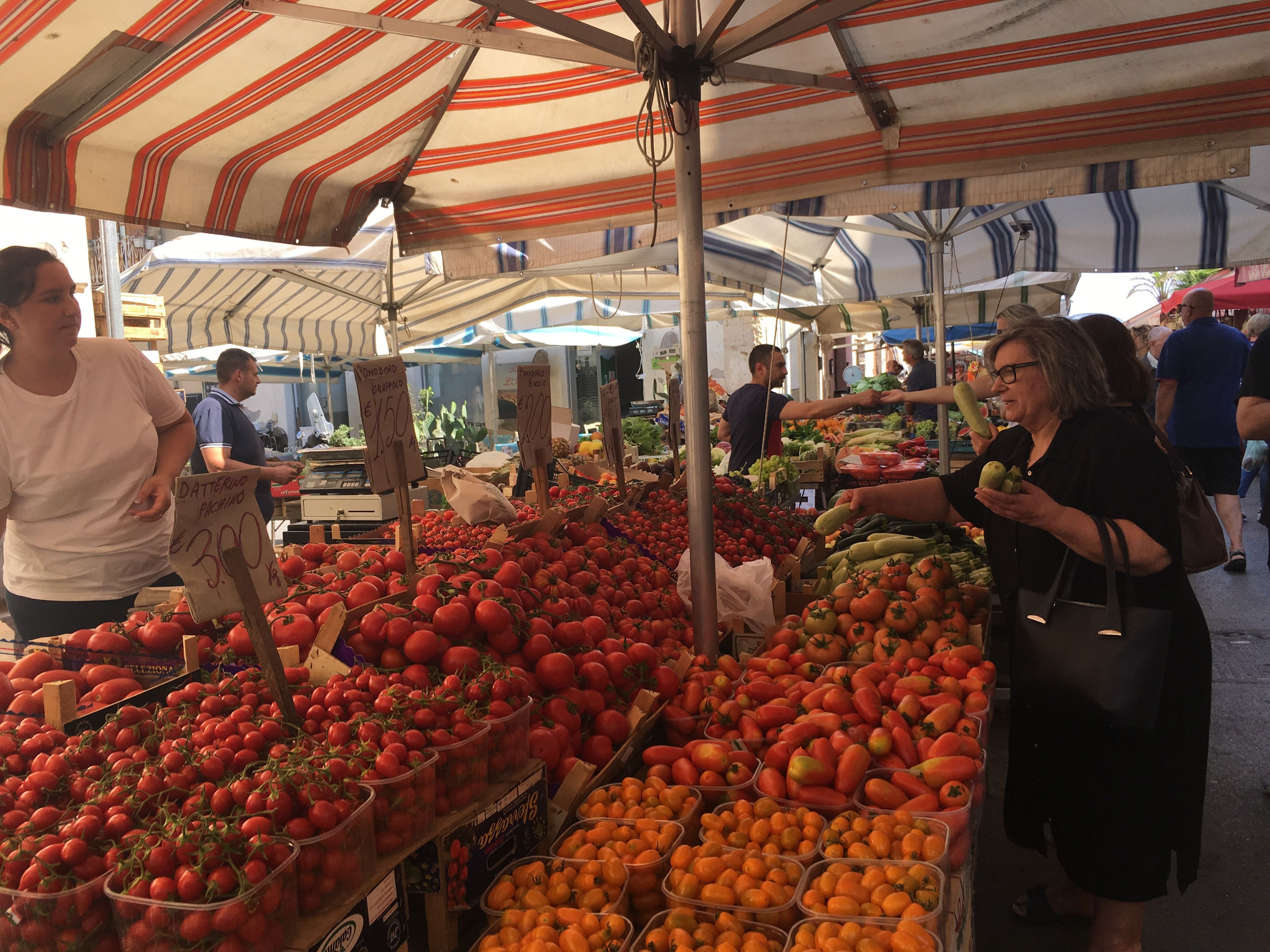 Ortigia Market Tour and Cooking Class with Maurizio Moceo