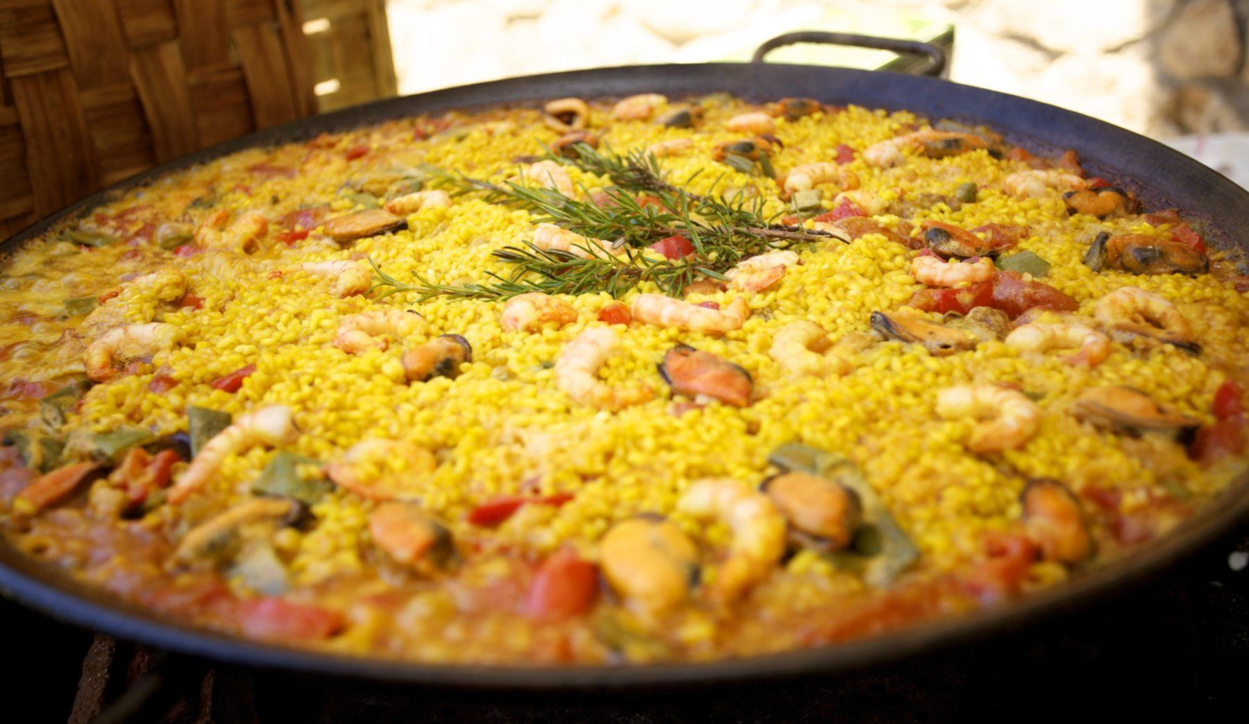 Soy Chef Paella Cooking Class Book Online Cookly