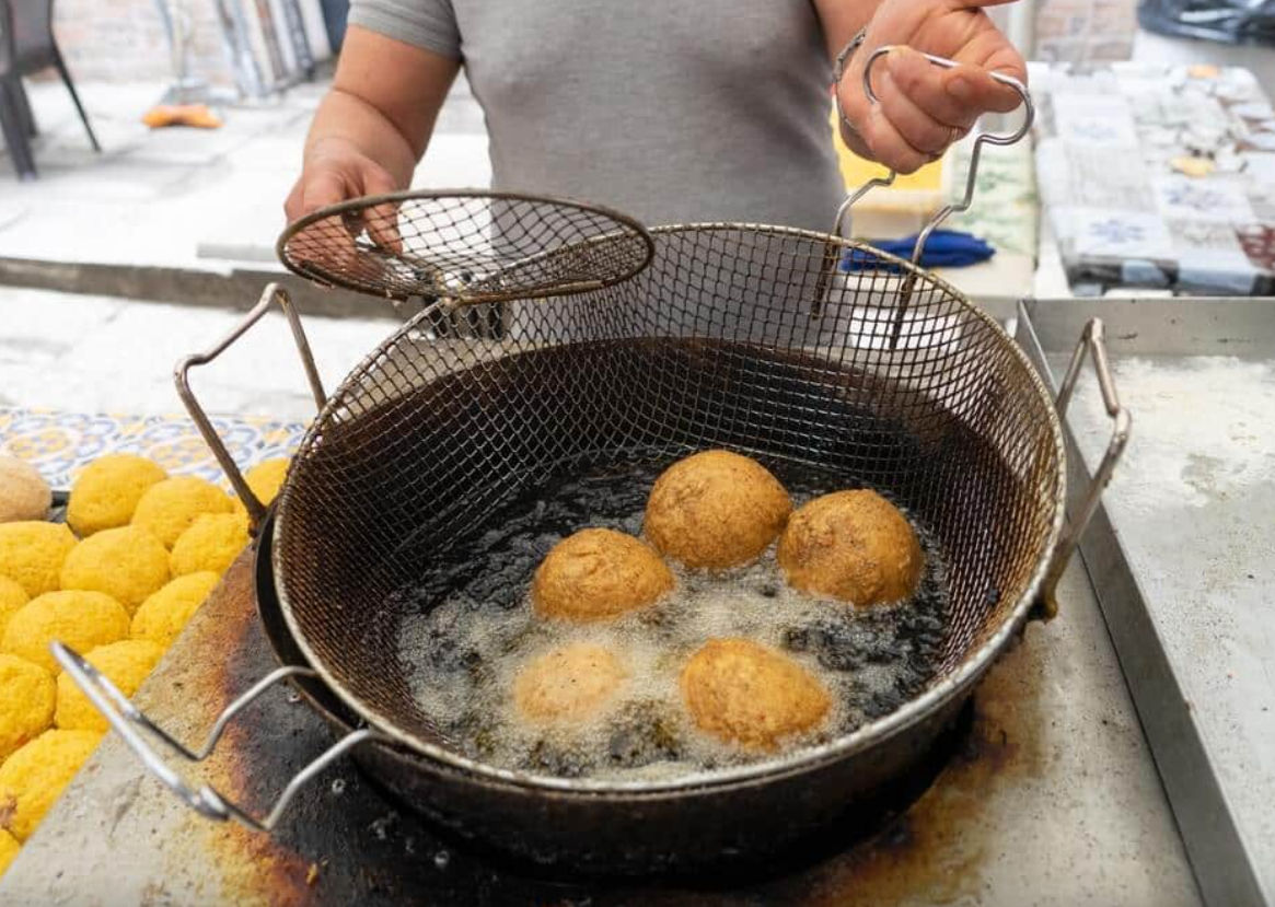 Palermo Evening Food & Wine Experience