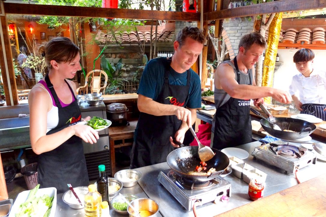 Panda Breeding Base Visit & Sichuan Cooking Class: Private One-day Trip