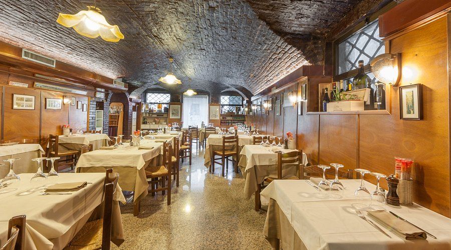 Pasta and Tiramisù Cooking Class with Wine in Venice