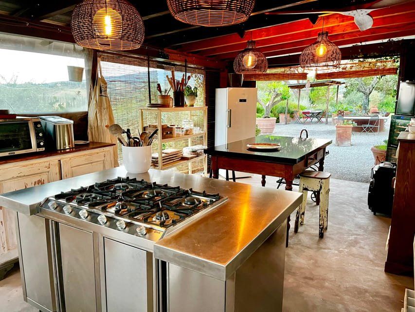 Pasta Culinary Class with Dinner & Wine Experience in San Gimignano
