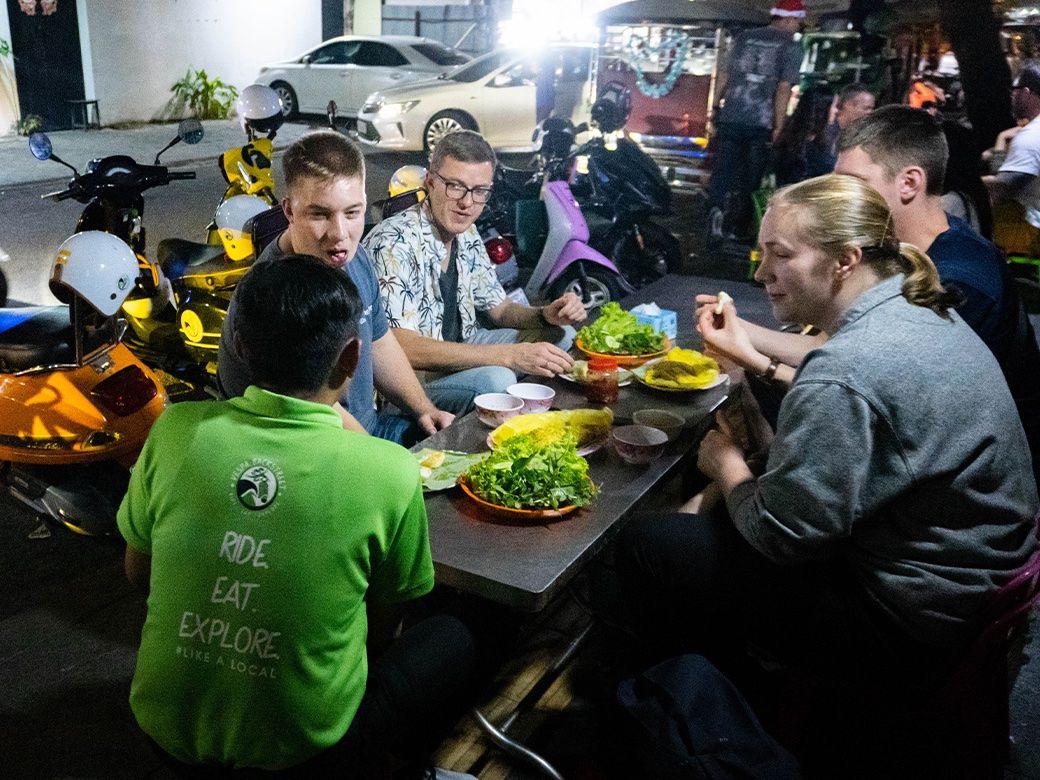 Evening Vespa Street Food Adventure in Phnom Penh