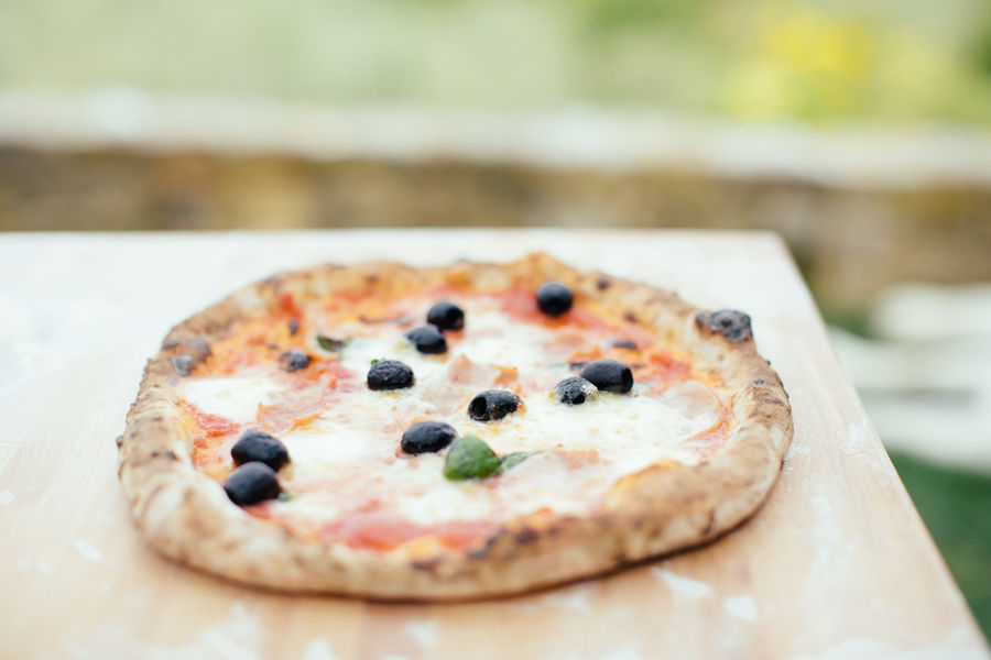 Italian Pizza & Gelato Making Class at a Private Tuscan Estate