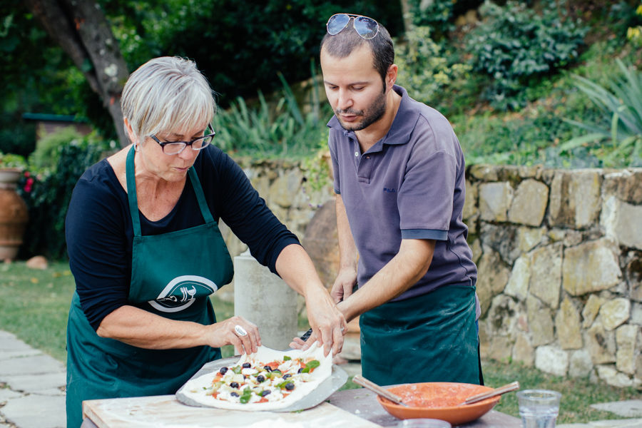 Italian Pizza & Gelato Making Class at a Private Tuscan Estate
