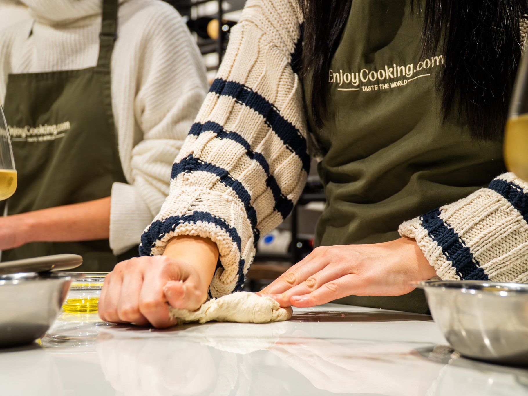 Italian Pizza, Supplì and Gelato Class with Wine by the Colosseum Rome