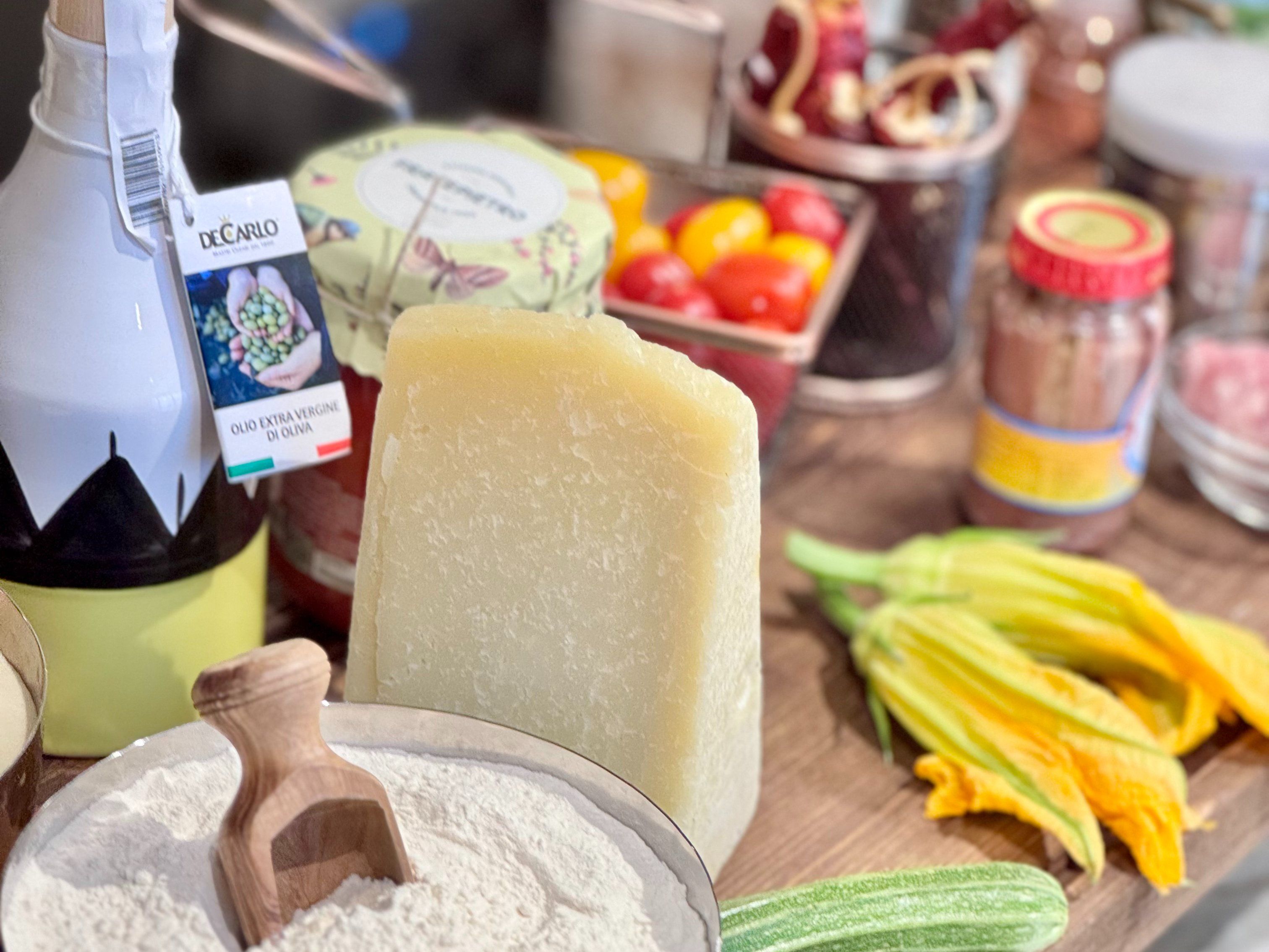 Italian Pizza, Supplì and Gelato Class with Wine by the Colosseum Rome