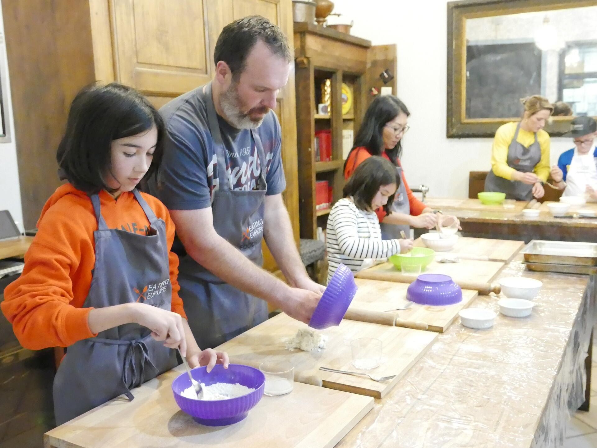Pizza & Gelato-Making Experience in Oltrarno